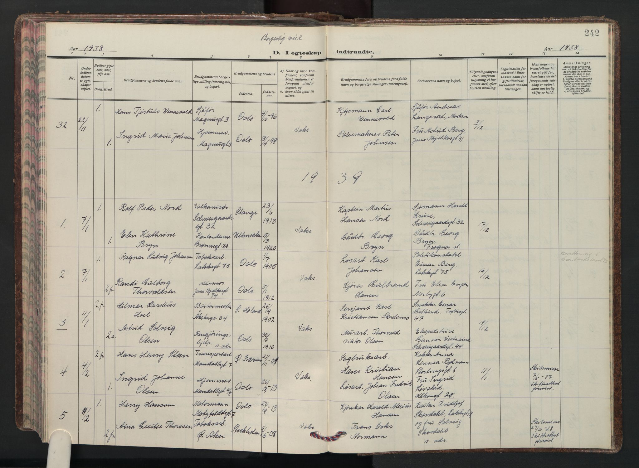 Grønland prestekontor Kirkebøker, AV/SAO-A-10848/F/Fa/L0020: Parish register (official) no. 20, 1935-1946, p. 242