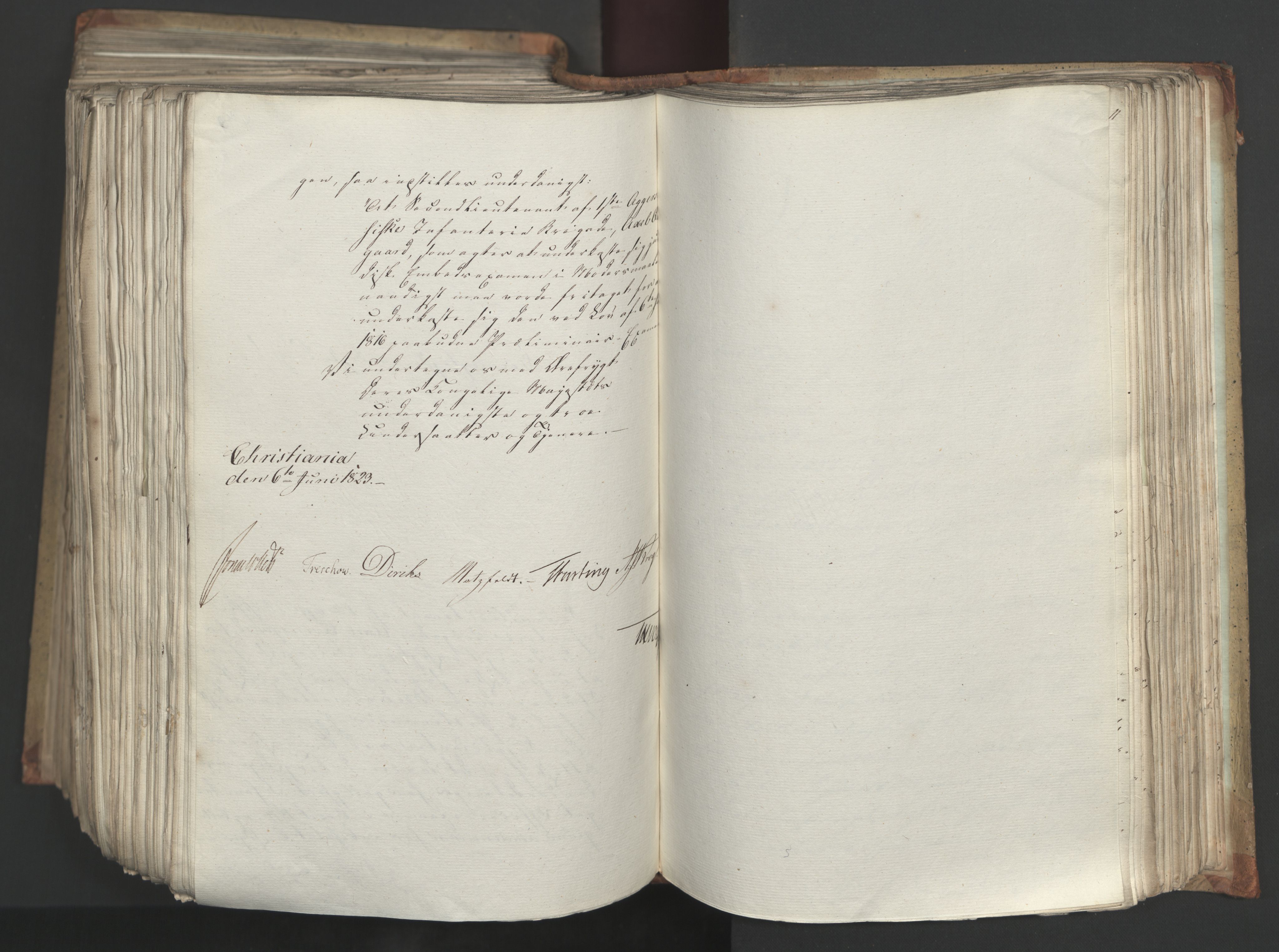 Statsrådsavdelingen i Stockholm, AV/RA-S-1003/D/Da/L0034: Regjeringsinnstillinger nr. 275-540, 1823, p. 546