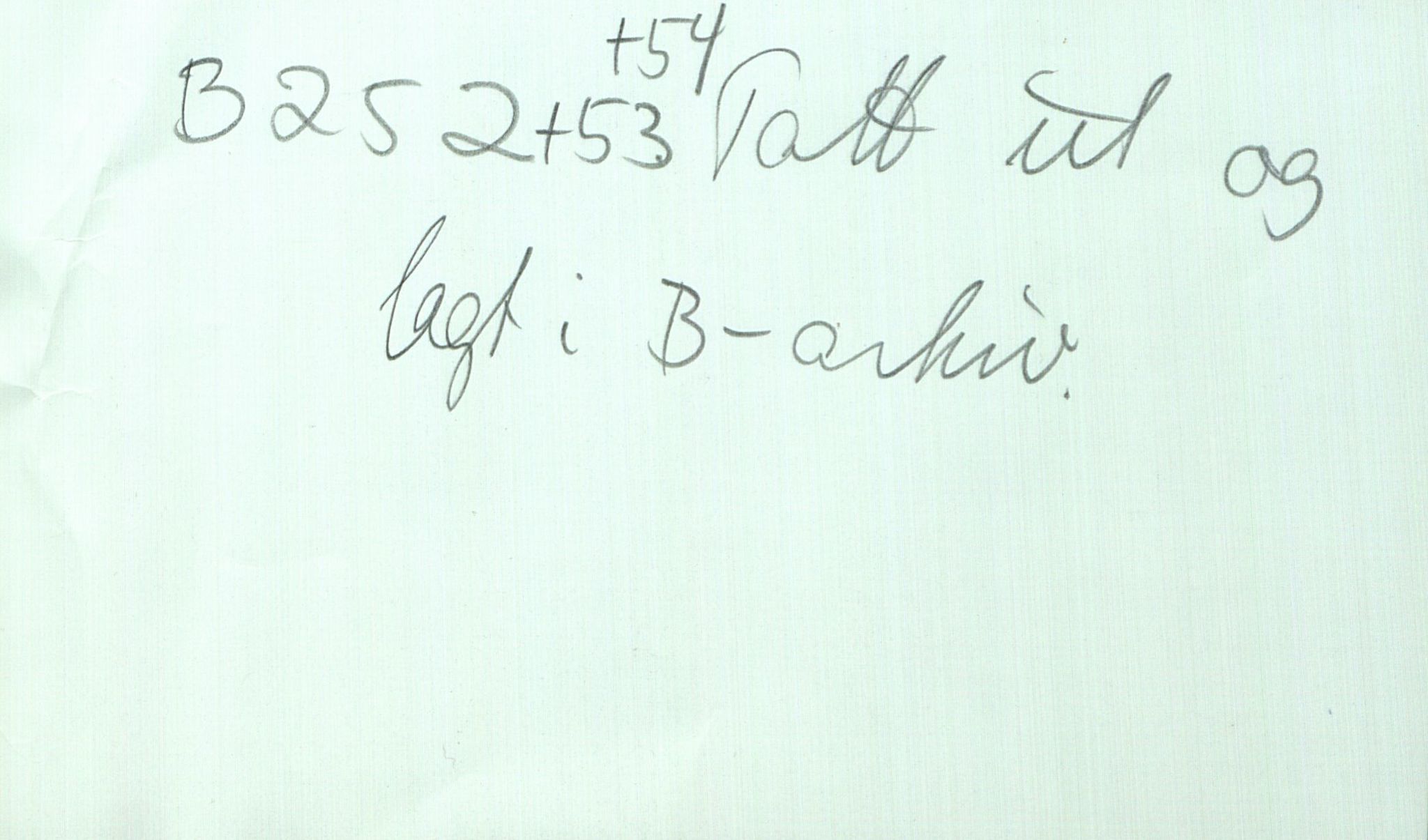 Rikard Berge, TEMU/TGM-A-1003/F/L0016/0004: 529-550 / 532 Brev til Rikard Berge frå ymse personar. Har ikkje noko felles innhald. Nokre fotografi av gardar, hus, treskurd, sølv osv. , 1917-1924, p. 1