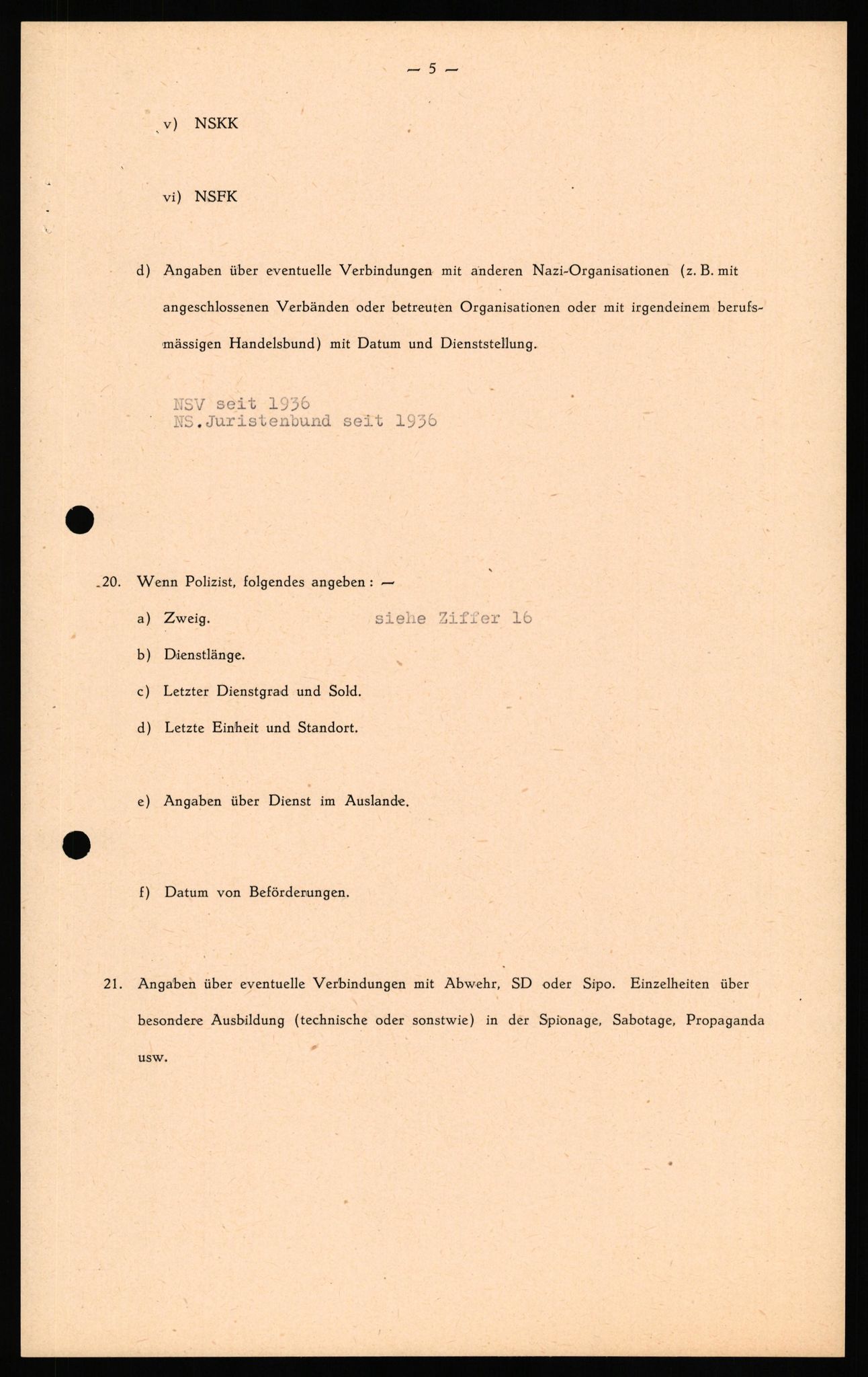 Forsvaret, Forsvarets overkommando II, AV/RA-RAFA-3915/D/Db/L0035: CI Questionaires. Tyske okkupasjonsstyrker i Norge. Tyskere., 1945-1946, p. 24