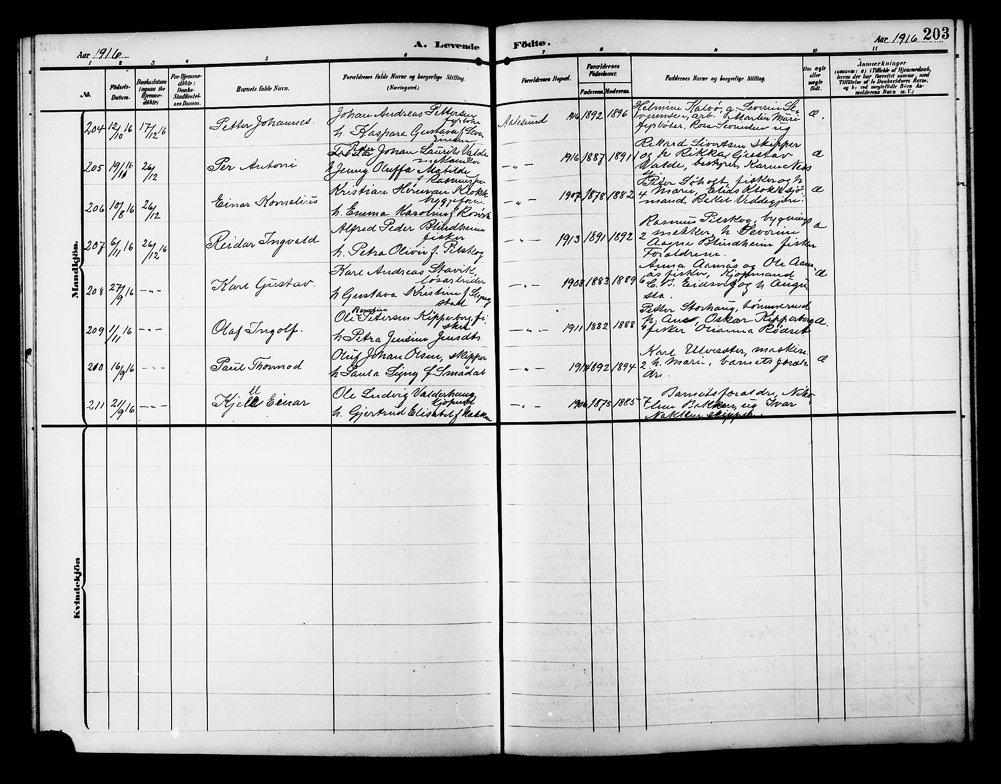 Ministerialprotokoller, klokkerbøker og fødselsregistre - Møre og Romsdal, AV/SAT-A-1454/529/L0471: Parish register (copy) no. 529C08, 1909-1921, p. 203