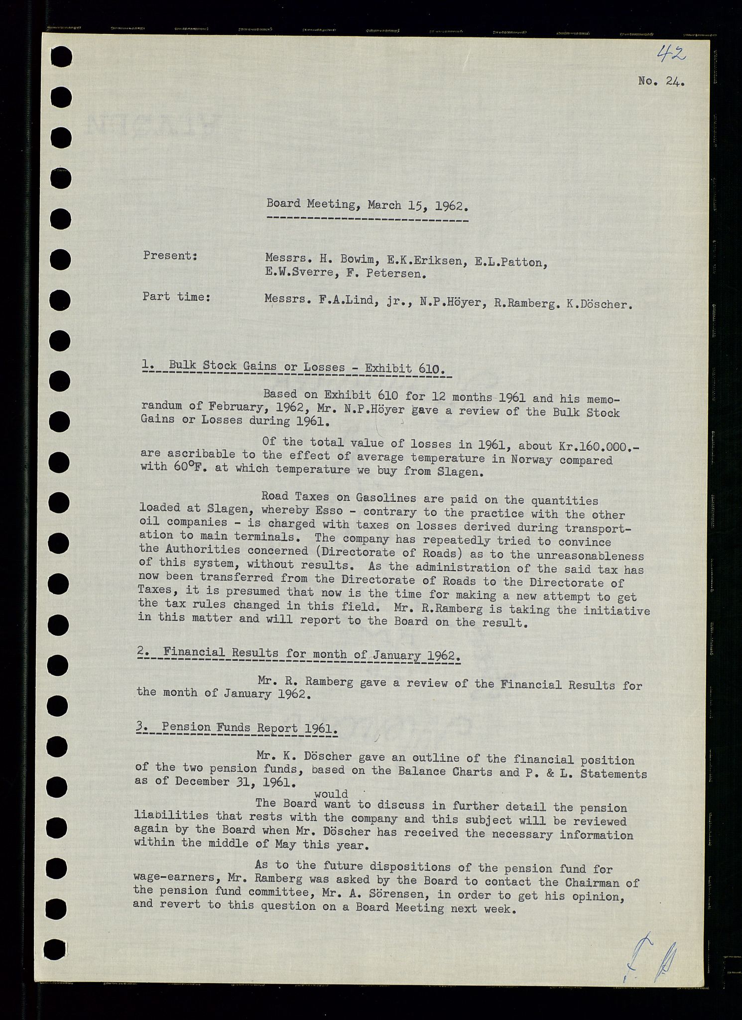 Pa 0982 - Esso Norge A/S, AV/SAST-A-100448/A/Aa/L0001/0003: Den administrerende direksjon Board minutes (styrereferater) / Den administrerende direksjon Board minutes (styrereferater), 1962, p. 42