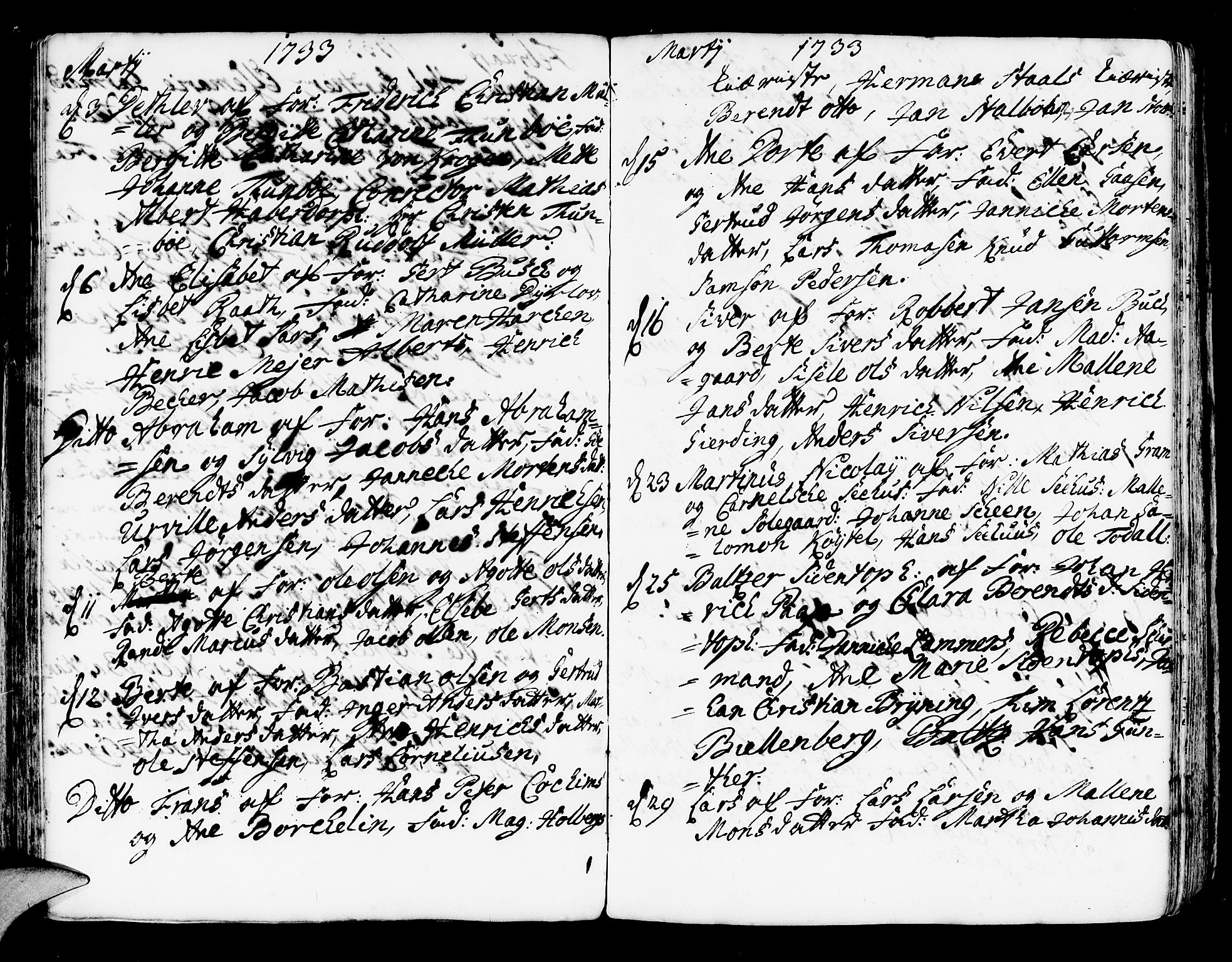 Korskirken sokneprestembete, AV/SAB-A-76101/H/Haa/L0004: Parish register (official) no. A 4, 1720-1750, p. 121