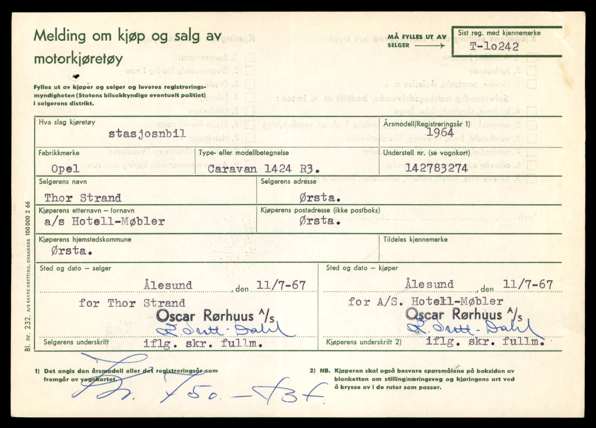 Møre og Romsdal vegkontor - Ålesund trafikkstasjon, AV/SAT-A-4099/F/Fe/L0019: Registreringskort for kjøretøy T 10228 - T 10350, 1927-1998, p. 303