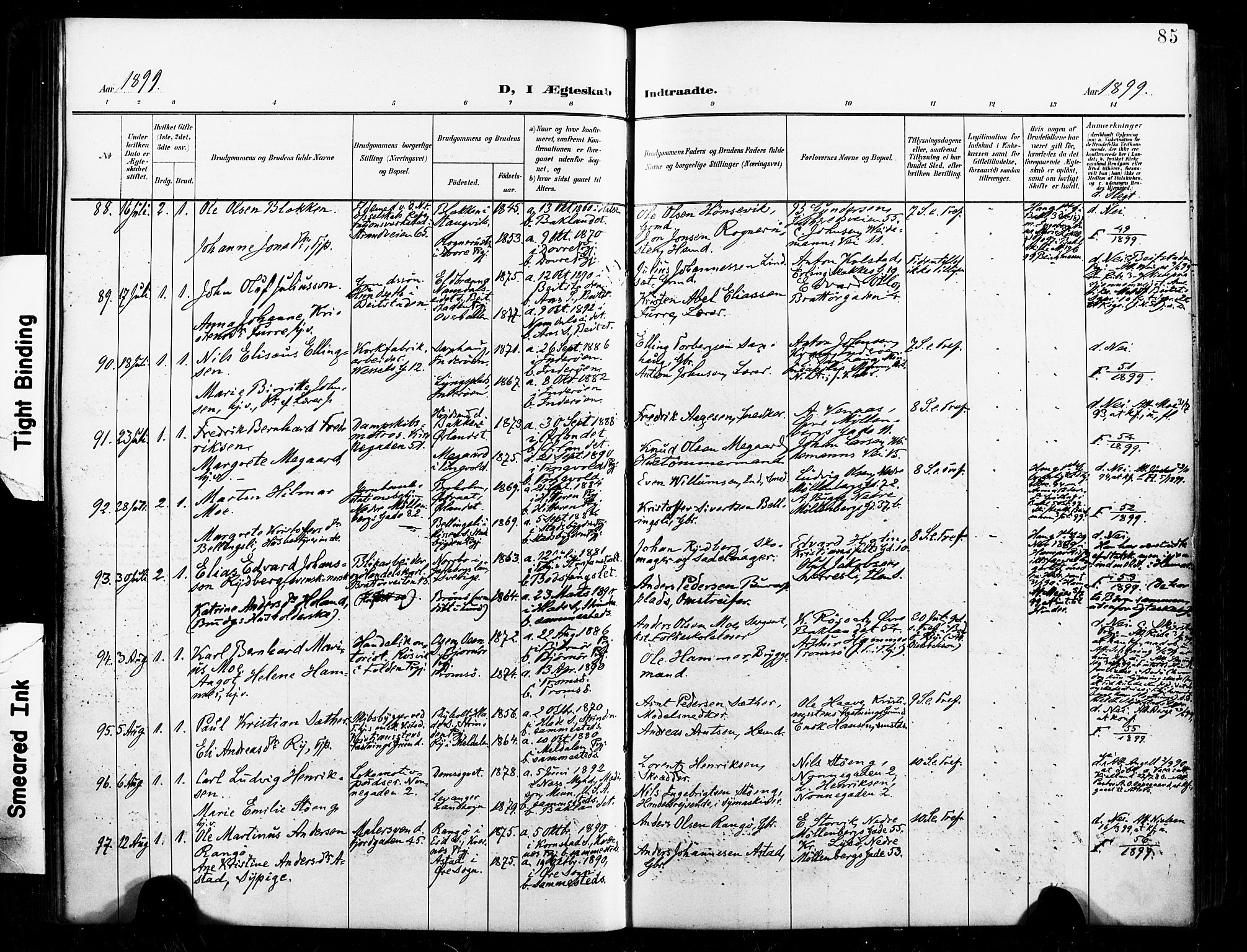 Ministerialprotokoller, klokkerbøker og fødselsregistre - Sør-Trøndelag, AV/SAT-A-1456/604/L0198: Parish register (official) no. 604A19, 1893-1900, p. 85