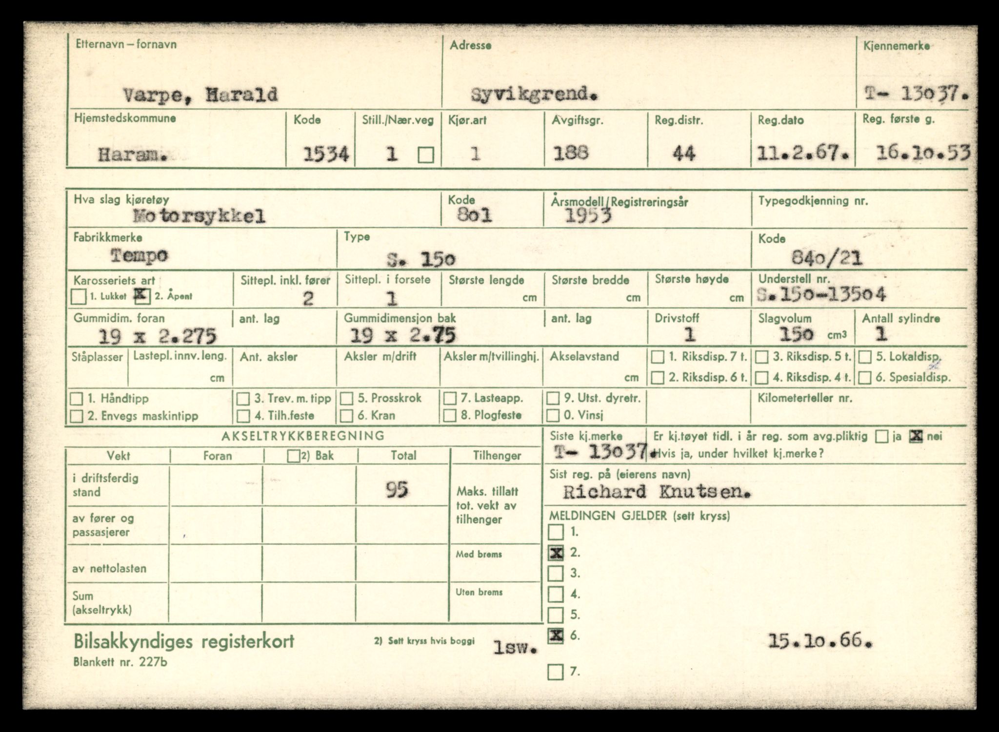 Møre og Romsdal vegkontor - Ålesund trafikkstasjon, AV/SAT-A-4099/F/Fe/L0037: Registreringskort for kjøretøy T 13031 - T 13179, 1927-1998, p. 149