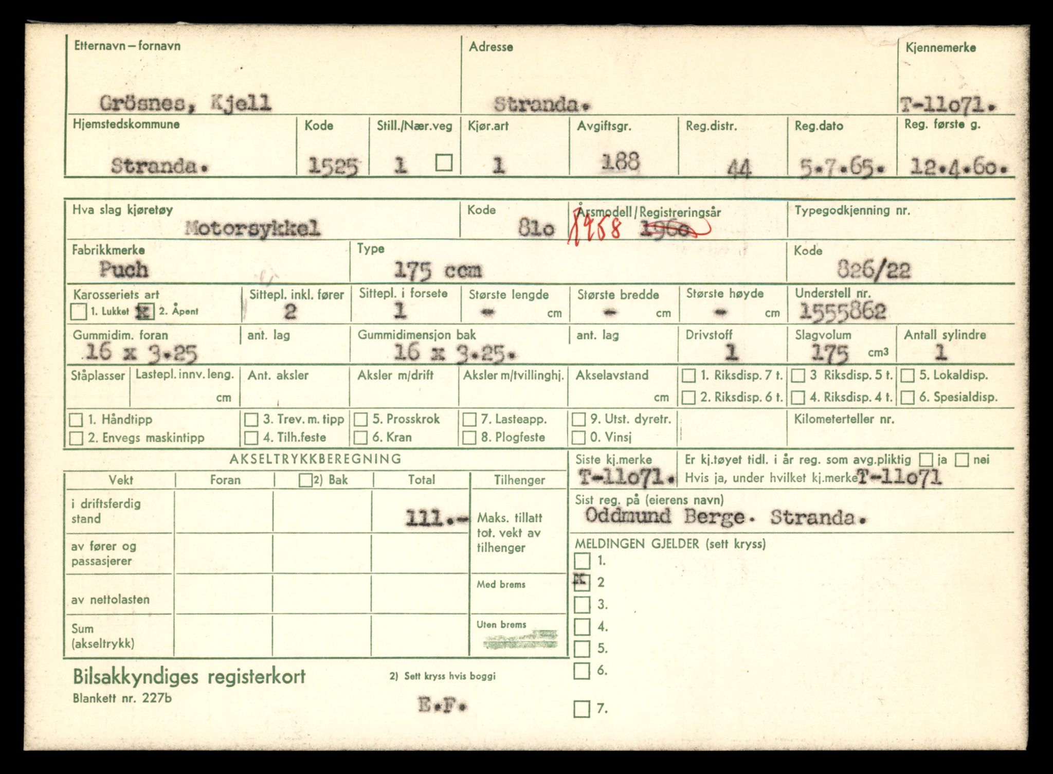 Møre og Romsdal vegkontor - Ålesund trafikkstasjon, AV/SAT-A-4099/F/Fe/L0026: Registreringskort for kjøretøy T 11046 - T 11160, 1927-1998, p. 757