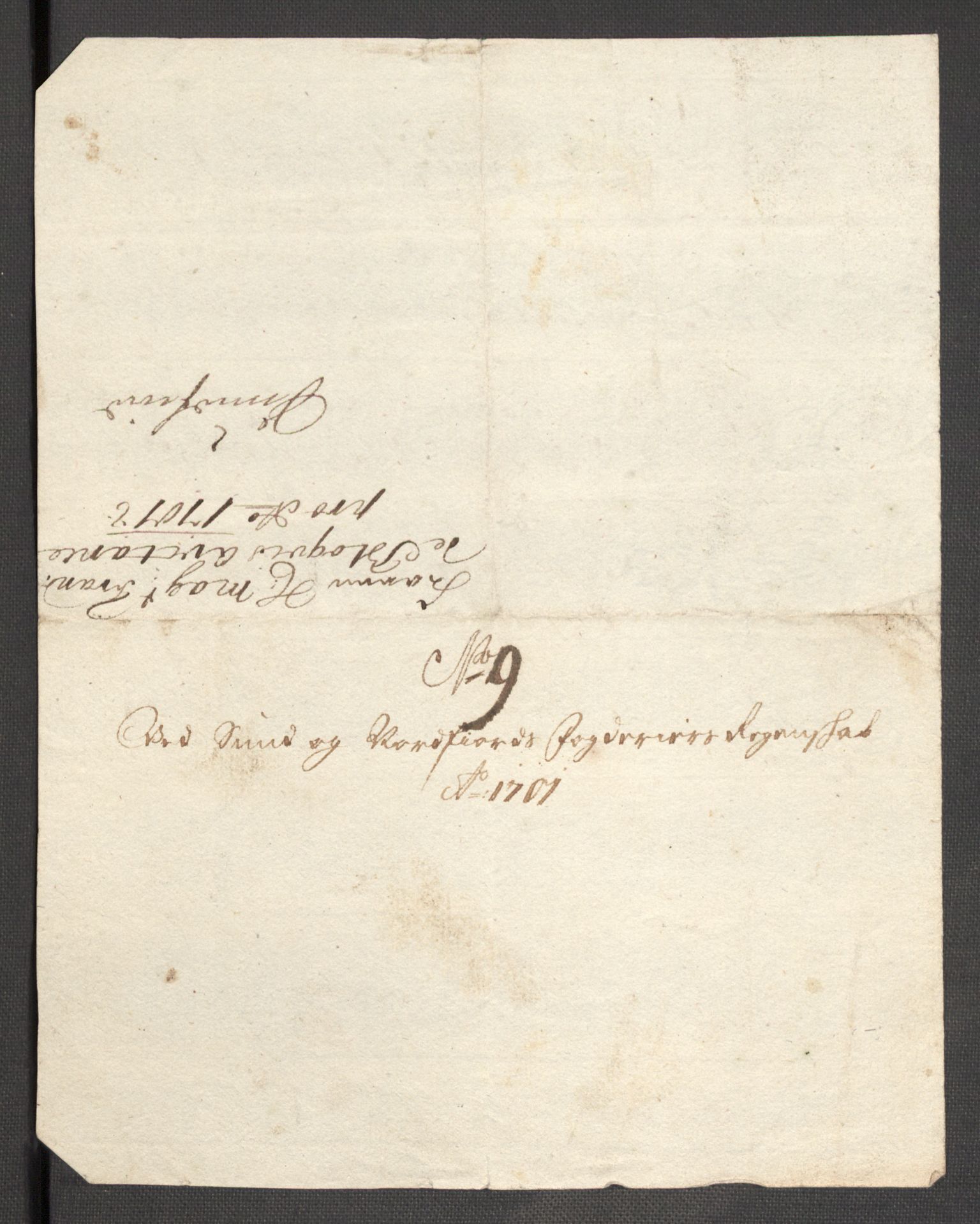 Rentekammeret inntil 1814, Reviderte regnskaper, Fogderegnskap, AV/RA-EA-4092/R53/L3425: Fogderegnskap Sunn- og Nordfjord, 1700-1701, p. 455