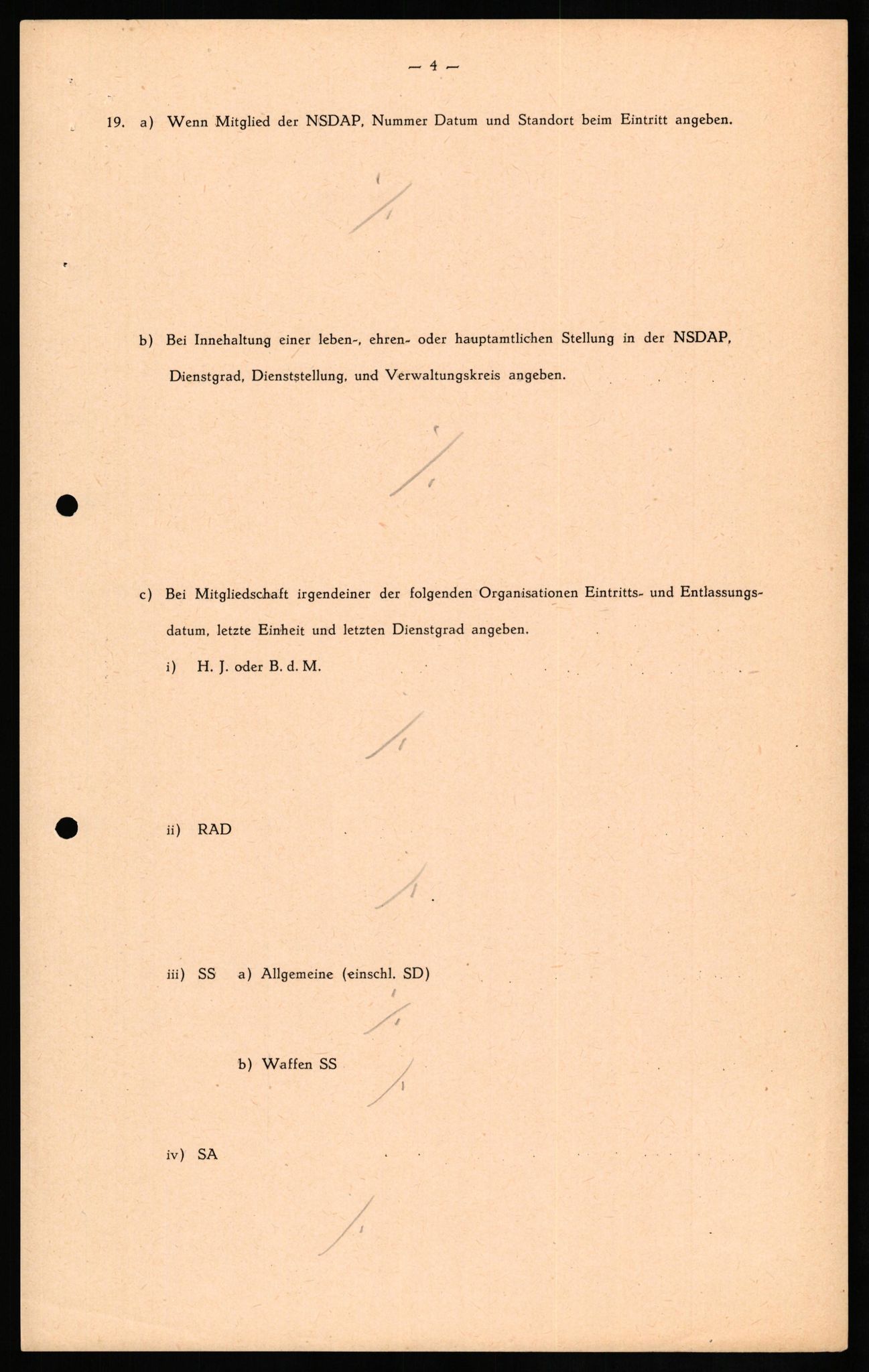 Forsvaret, Forsvarets overkommando II, AV/RA-RAFA-3915/D/Db/L0027: CI Questionaires. Tyske okkupasjonsstyrker i Norge. Tyskere., 1945-1946, p. 320