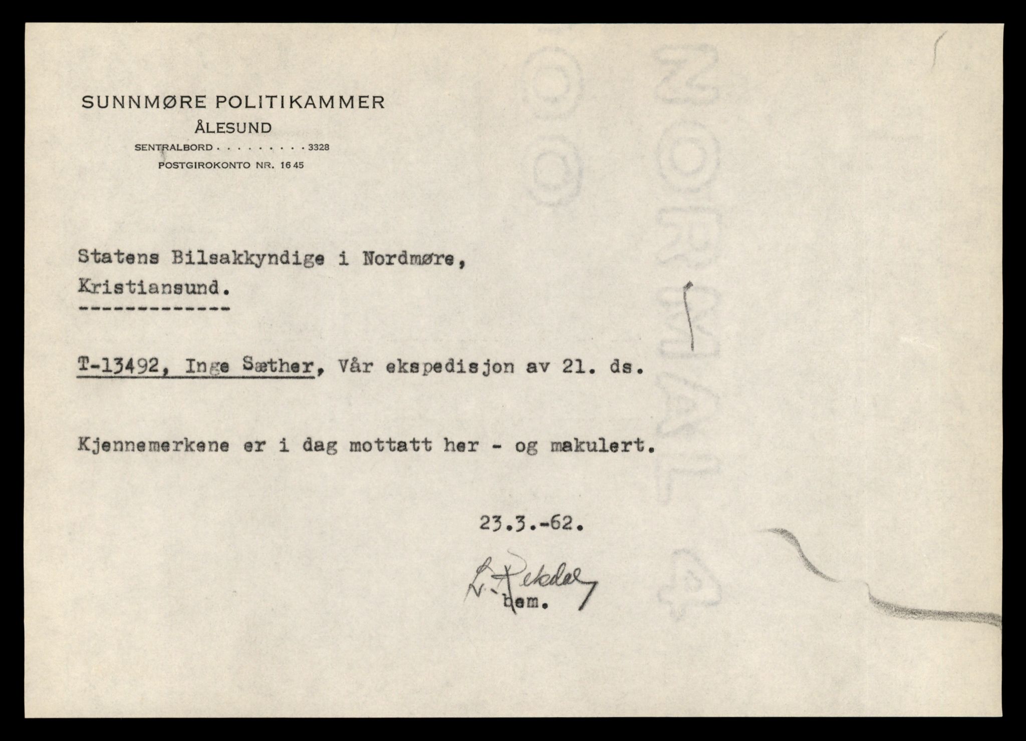 Møre og Romsdal vegkontor - Ålesund trafikkstasjon, AV/SAT-A-4099/F/Fe/L0039: Registreringskort for kjøretøy T 13361 - T 13530, 1927-1998, p. 2319