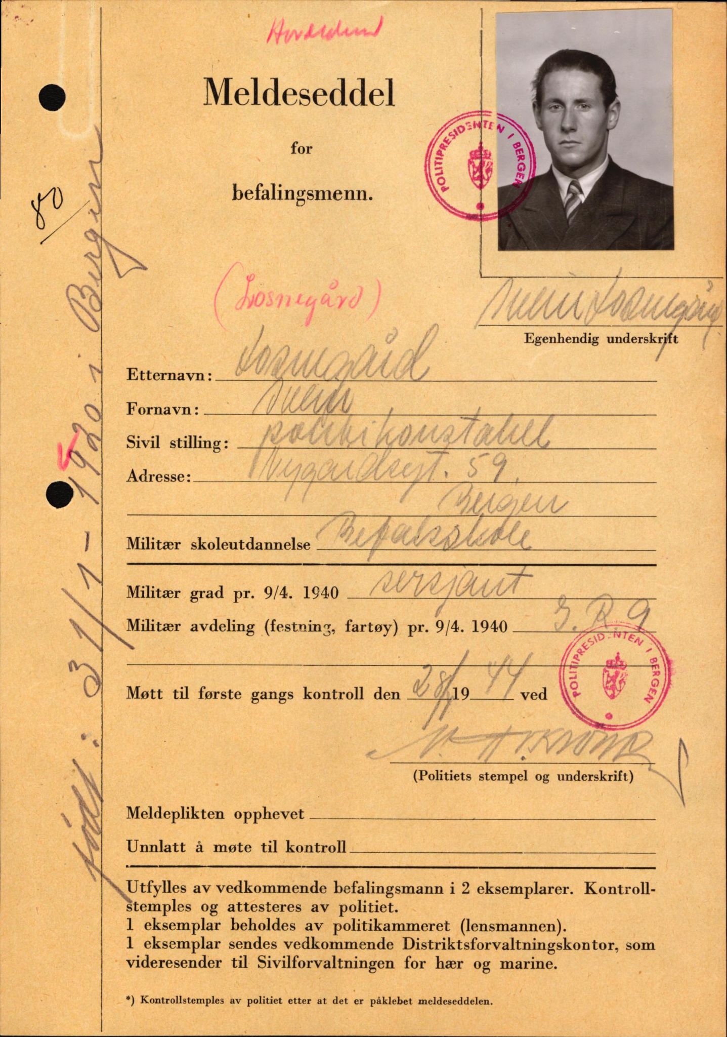 Forsvaret, Forsvarets krigshistoriske avdeling, AV/RA-RAFA-2017/Y/Yf/L0209: II-C-11-2121  -  Okkupasjonstiden.  Meldesedler for befal med foto og oppl. om militær grad 9. apr. 1940., 1944-1945, p. 113