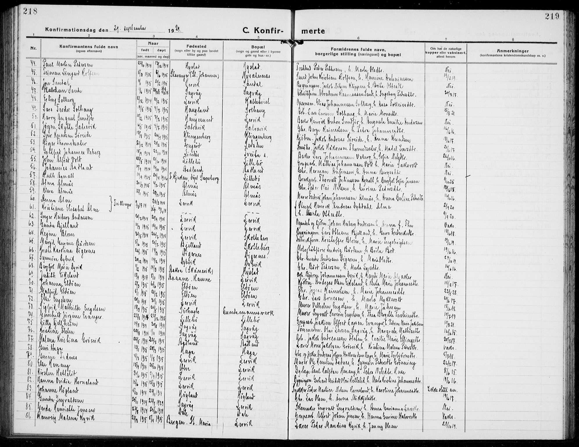 Stord sokneprestembete, SAB/A-78201/H/Hab: Parish register (copy) no. A 4, 1919-1933, p. 218-219