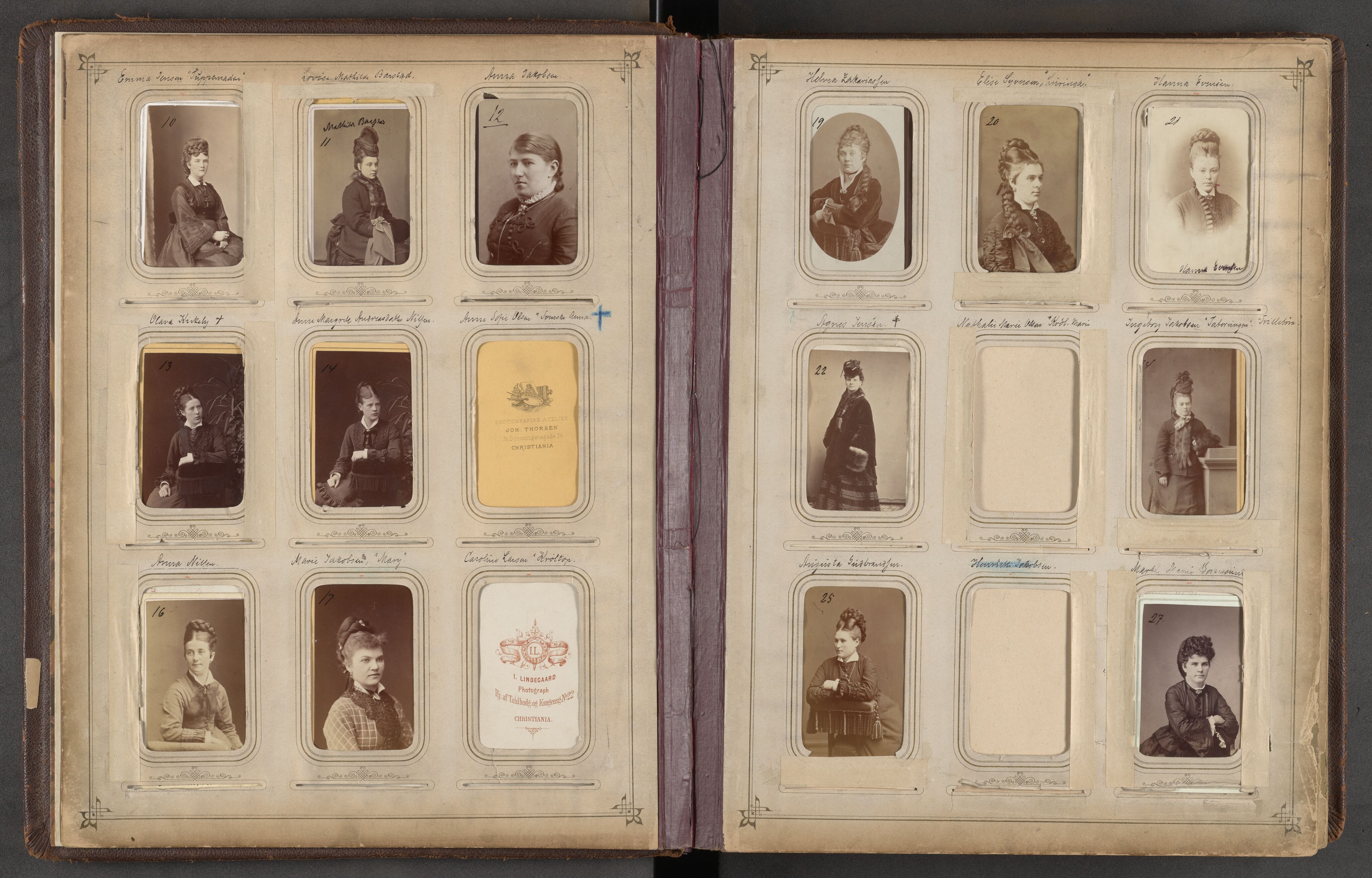 Oslo politikammer, Sedelighetsavdelingen, AV/SAO-A-11437/U/L0001: Fotografialbum, 1880-1900