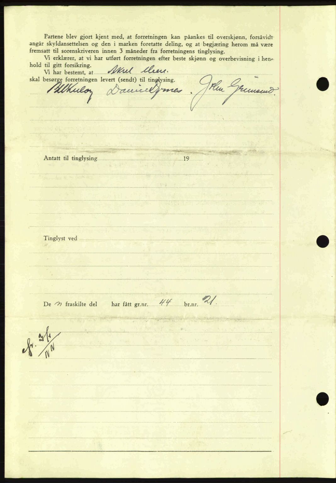 Nordmøre sorenskriveri, AV/SAT-A-4132/1/2/2Ca: Mortgage book no. A93, 1942-1942, Diary no: : 2124/1942