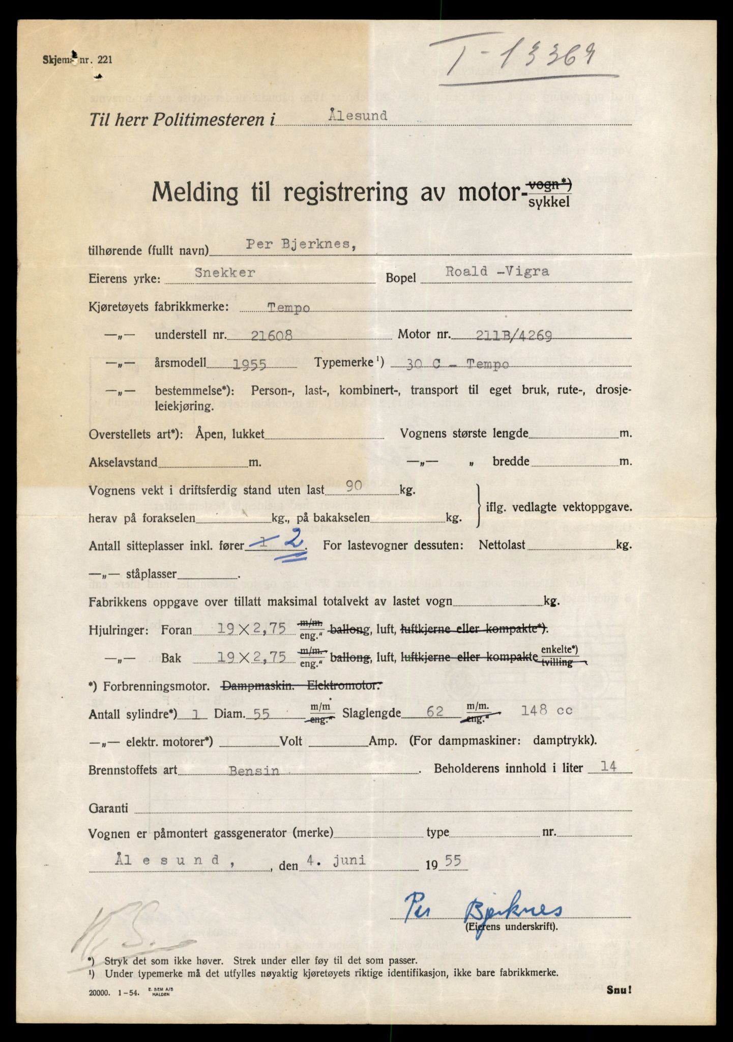 Møre og Romsdal vegkontor - Ålesund trafikkstasjon, AV/SAT-A-4099/F/Fe/L0039: Registreringskort for kjøretøy T 13361 - T 13530, 1927-1998, p. 147