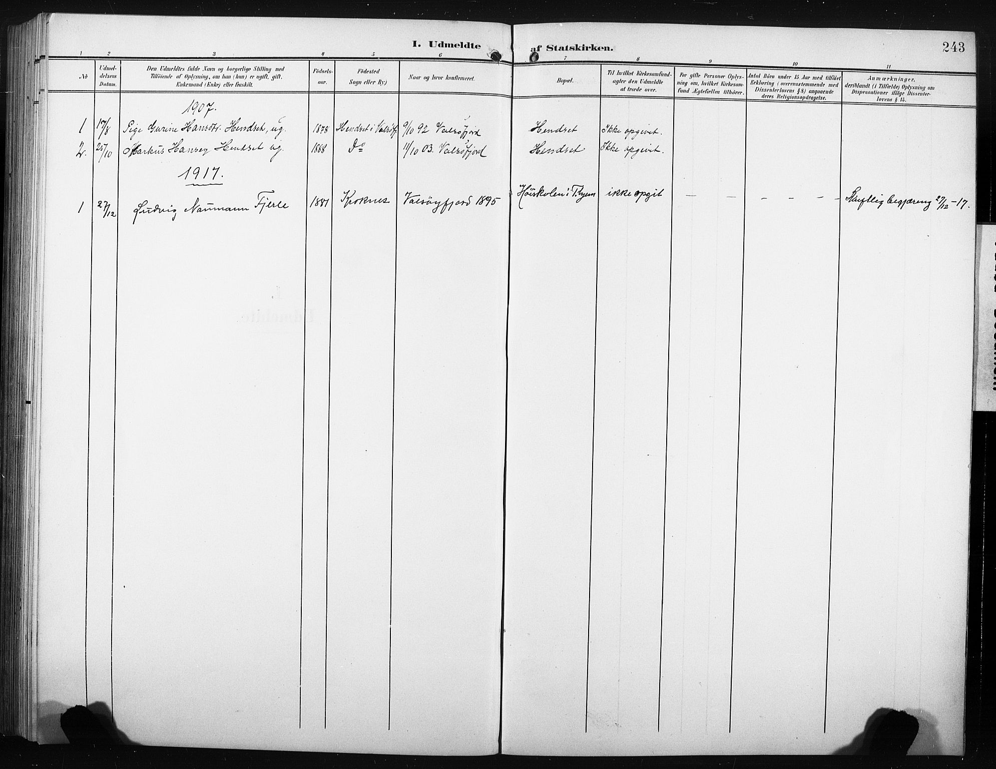 Ministerialprotokoller, klokkerbøker og fødselsregistre - Møre og Romsdal, AV/SAT-A-1454/580/L0927: Parish register (copy) no. 580C02, 1904-1932, p. 243