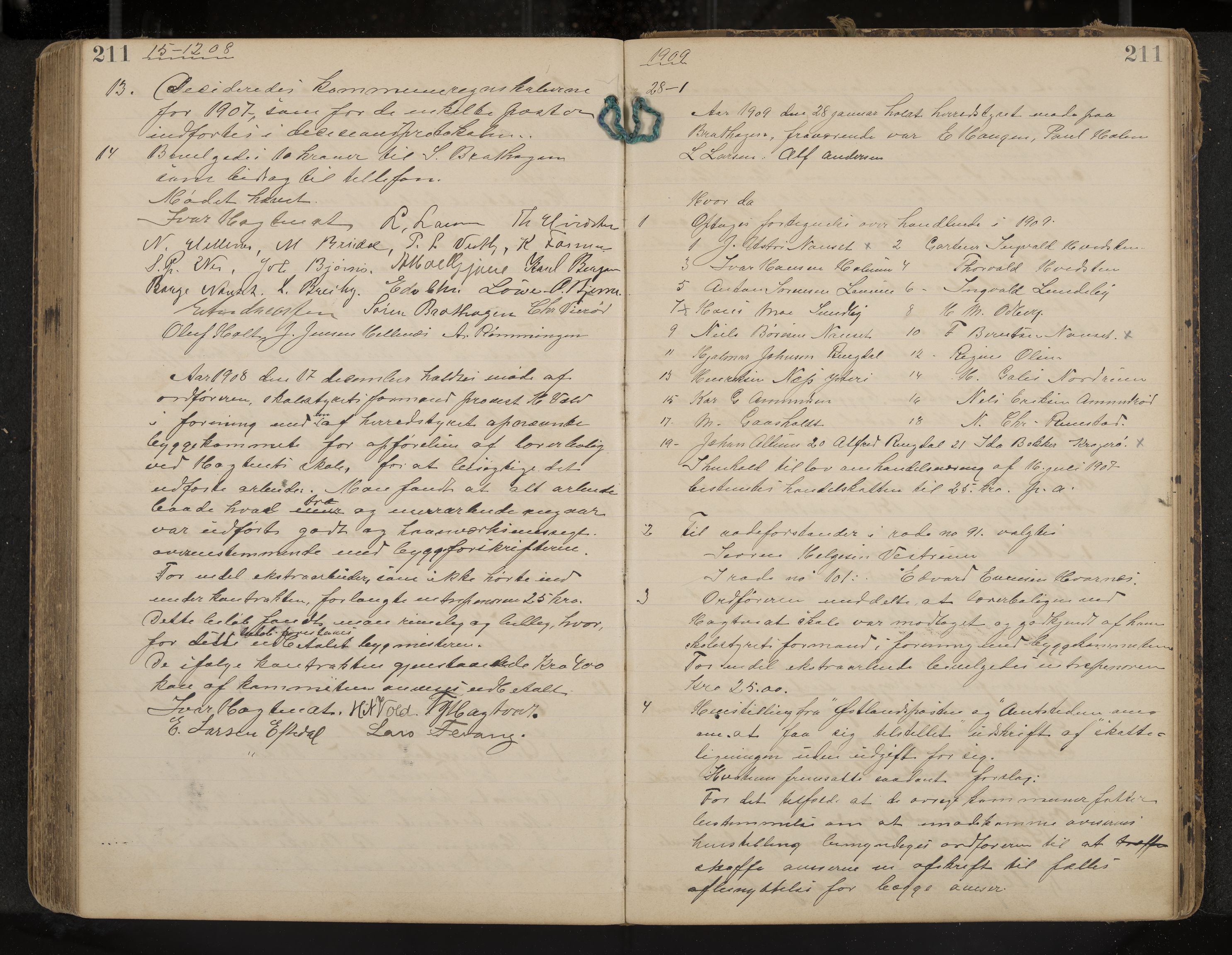 Hedrum formannskap og sentraladministrasjon, IKAK/0727021/A/Aa/L0005: Møtebok, 1899-1911, p. 211