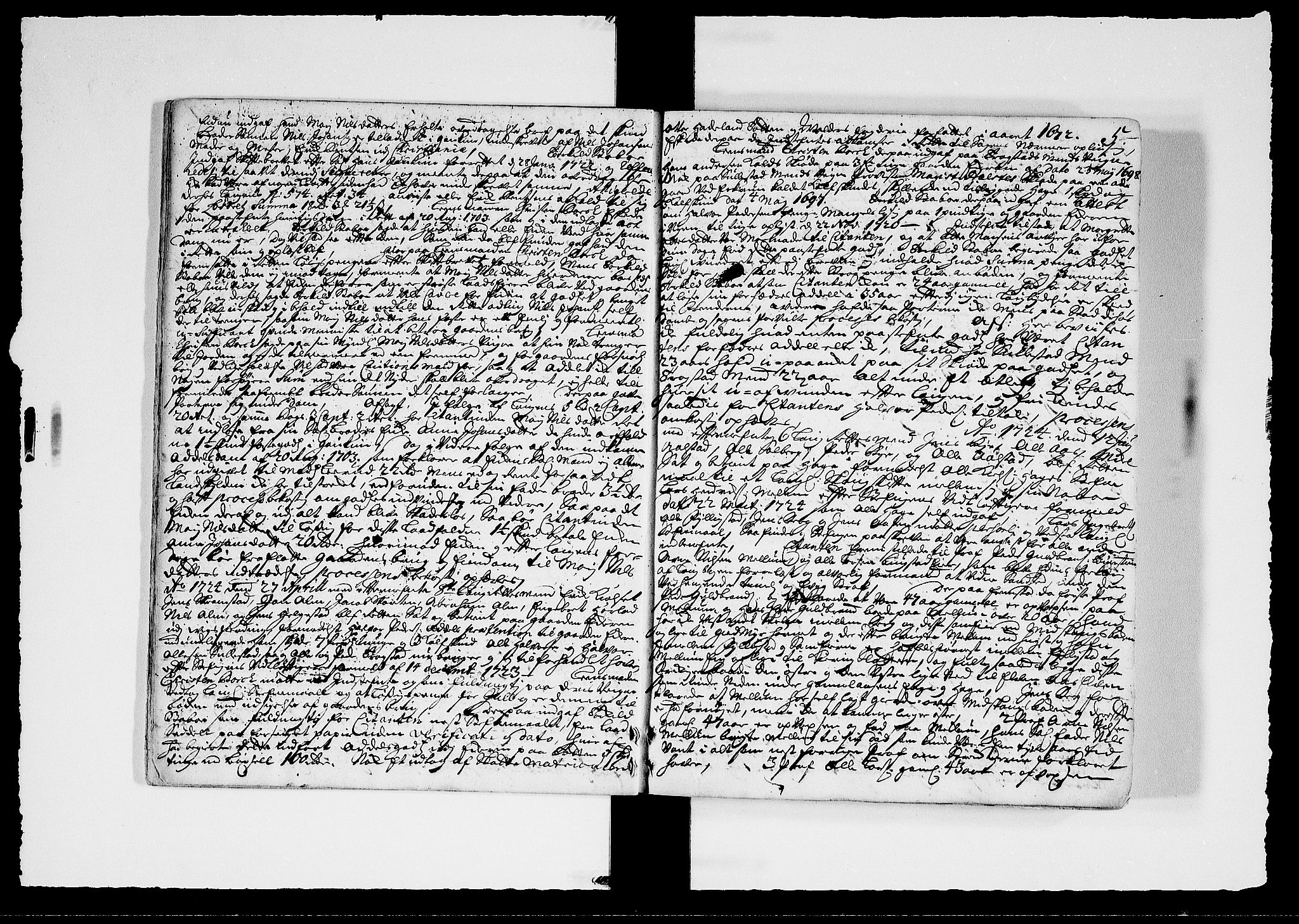 Toten tingrett, AV/SAH-TING-006/G/Gb/Gba/L0028: Tingbok, 1724-1727, p. 4b-5a