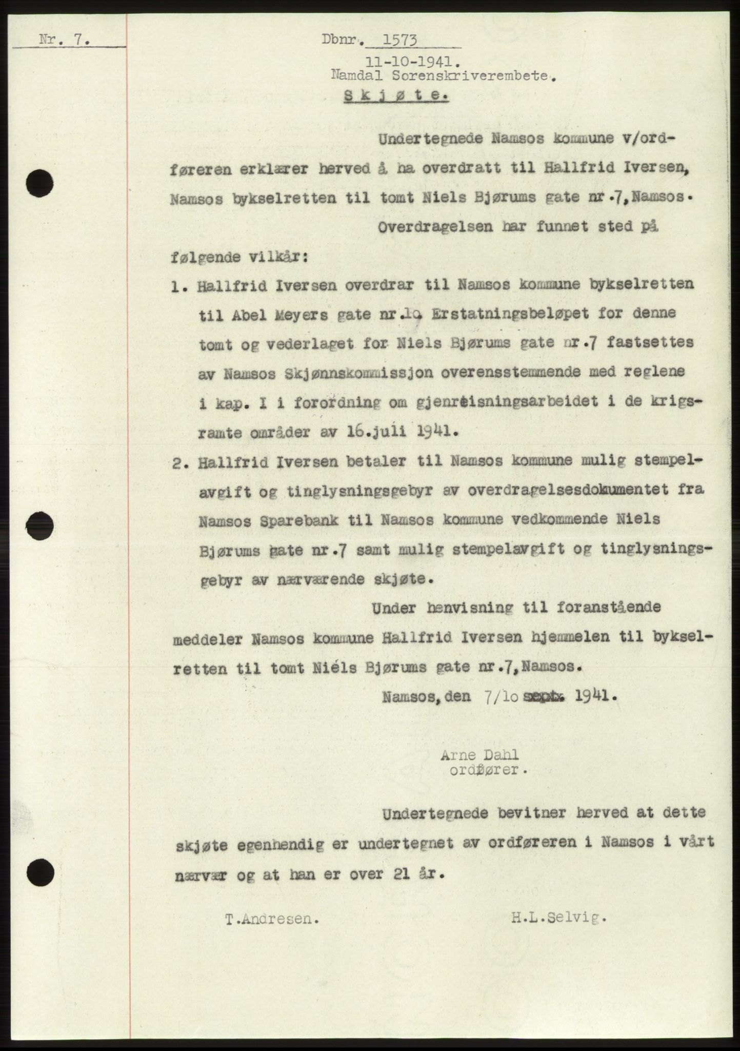 Namdal sorenskriveri, SAT/A-4133/1/2/2C: Mortgage book no. -, 1941-1942, Diary no: : 1573/1941