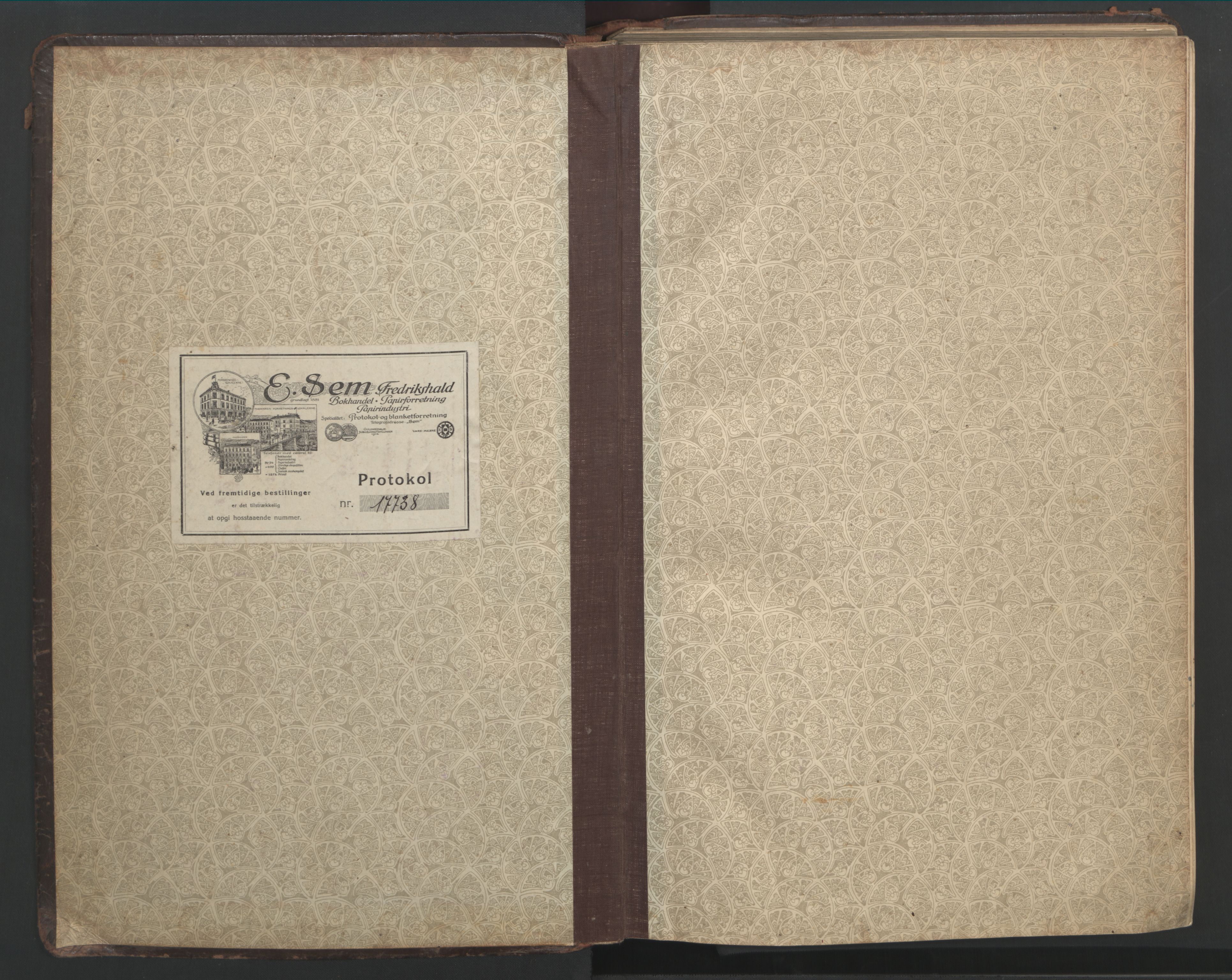 Ministerialprotokoller, klokkerbøker og fødselsregistre - Møre og Romsdal, AV/SAT-A-1454/508/L0099: Parish register (copy) no. 508C03, 1917-1947