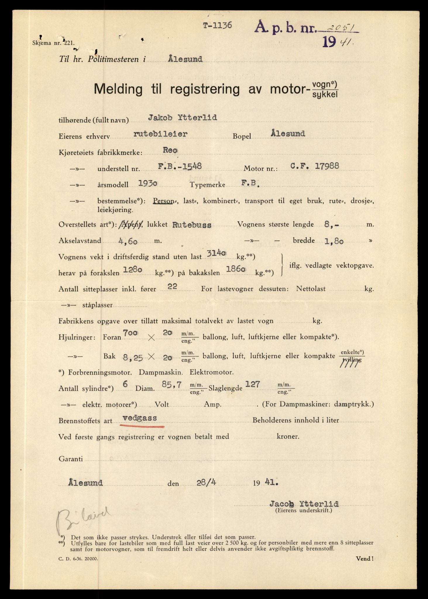 Møre og Romsdal vegkontor - Ålesund trafikkstasjon, AV/SAT-A-4099/F/Fe/L0010: Registreringskort for kjøretøy T 1050 - T 1169, 1927-1998, p. 2411