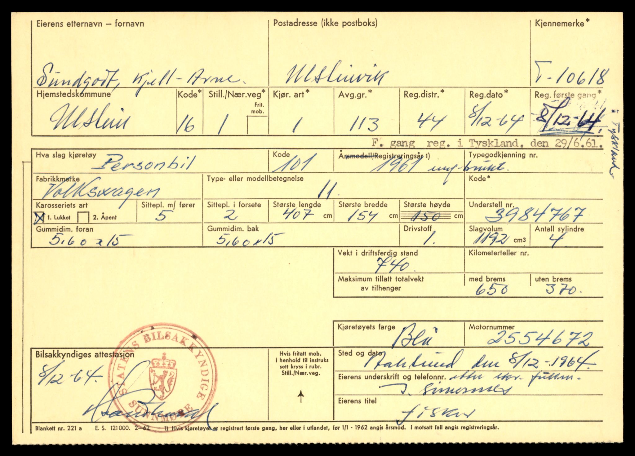 Møre og Romsdal vegkontor - Ålesund trafikkstasjon, AV/SAT-A-4099/F/Fe/L0022: Registreringskort for kjøretøy T 10584 - T 10694, 1927-1998, p. 1103