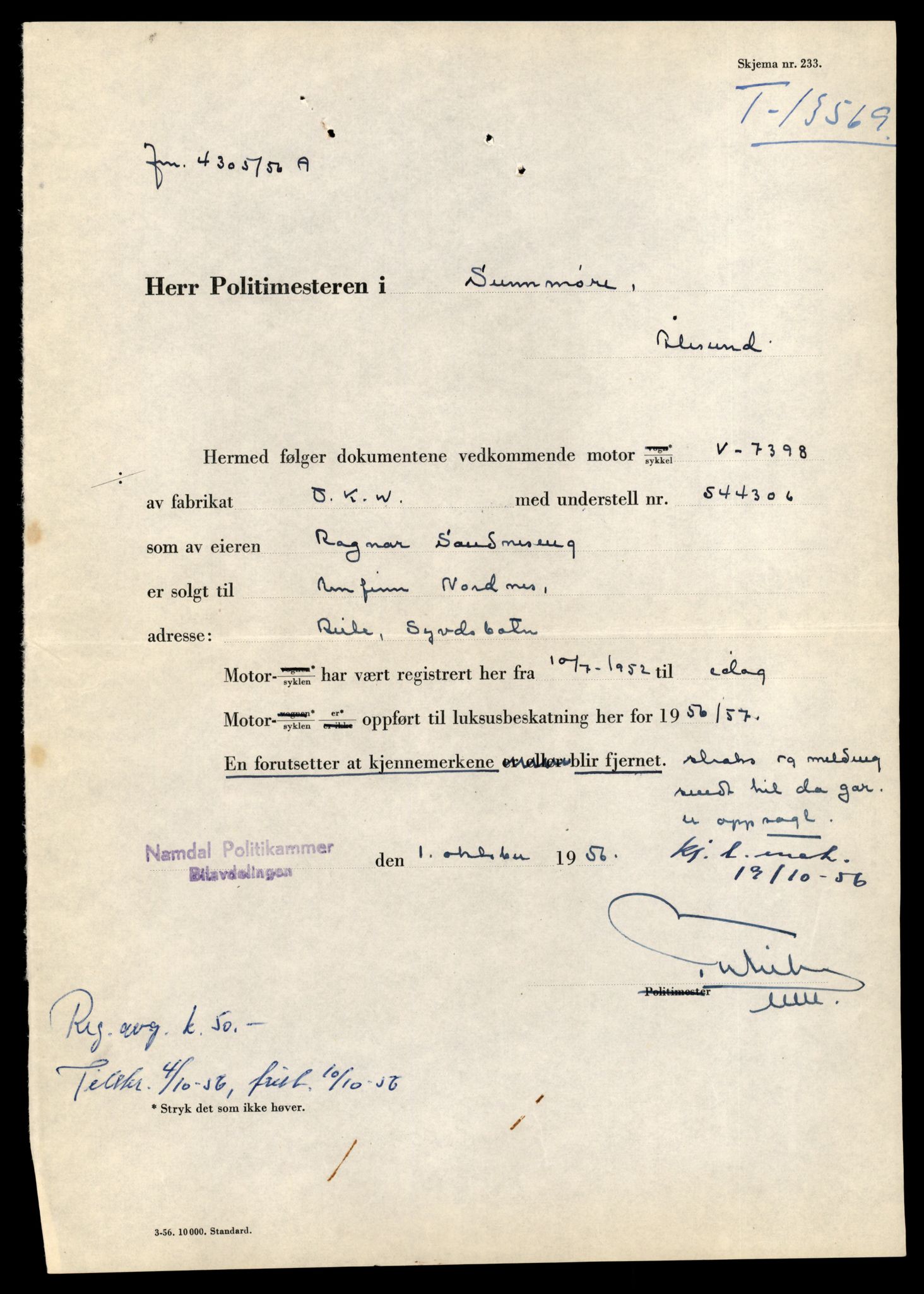 Møre og Romsdal vegkontor - Ålesund trafikkstasjon, AV/SAT-A-4099/F/Fe/L0040: Registreringskort for kjøretøy T 13531 - T 13709, 1927-1998, p. 707