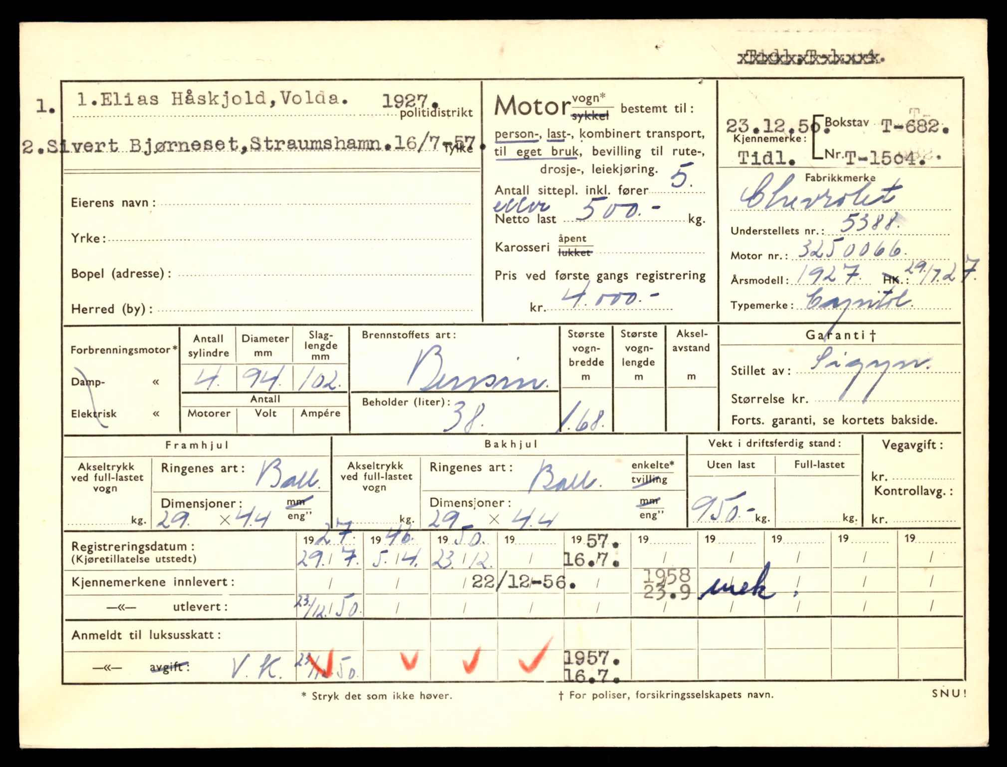 Møre og Romsdal vegkontor - Ålesund trafikkstasjon, AV/SAT-A-4099/F/Fe/L0007: Registreringskort for kjøretøy T 651 - T 746, 1927-1998, p. 1065