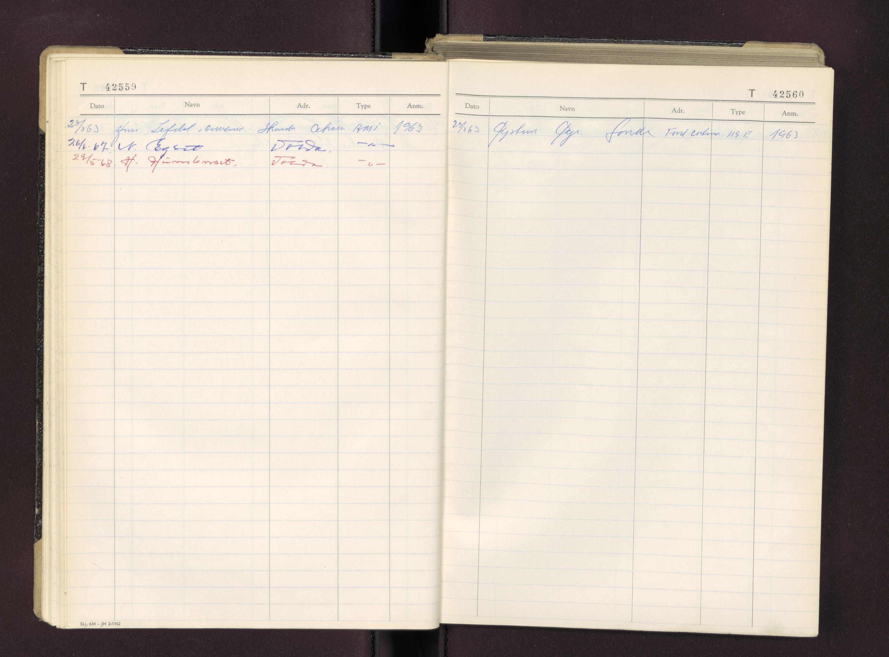 Møre og Romsdal vegkontor - Ålesund trafikkstasjon, AV/SAT-A-4099/F/Fc/L0038: Bilregister; T 42500 - T 42999, 1960-1970