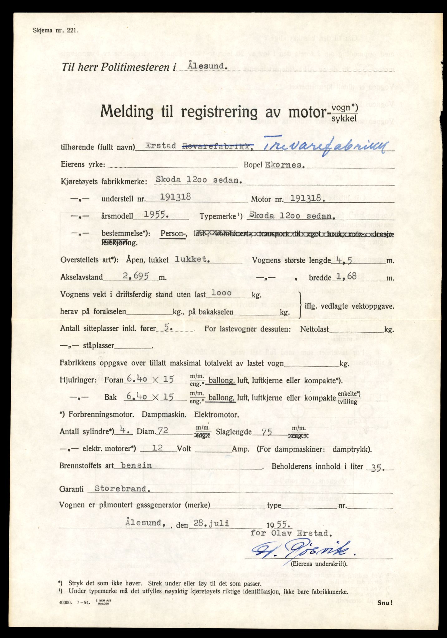 Møre og Romsdal vegkontor - Ålesund trafikkstasjon, AV/SAT-A-4099/F/Fe/L0049: Registreringskort for kjøretøy T 14864 - T 18613, 1927-1998, p. 61