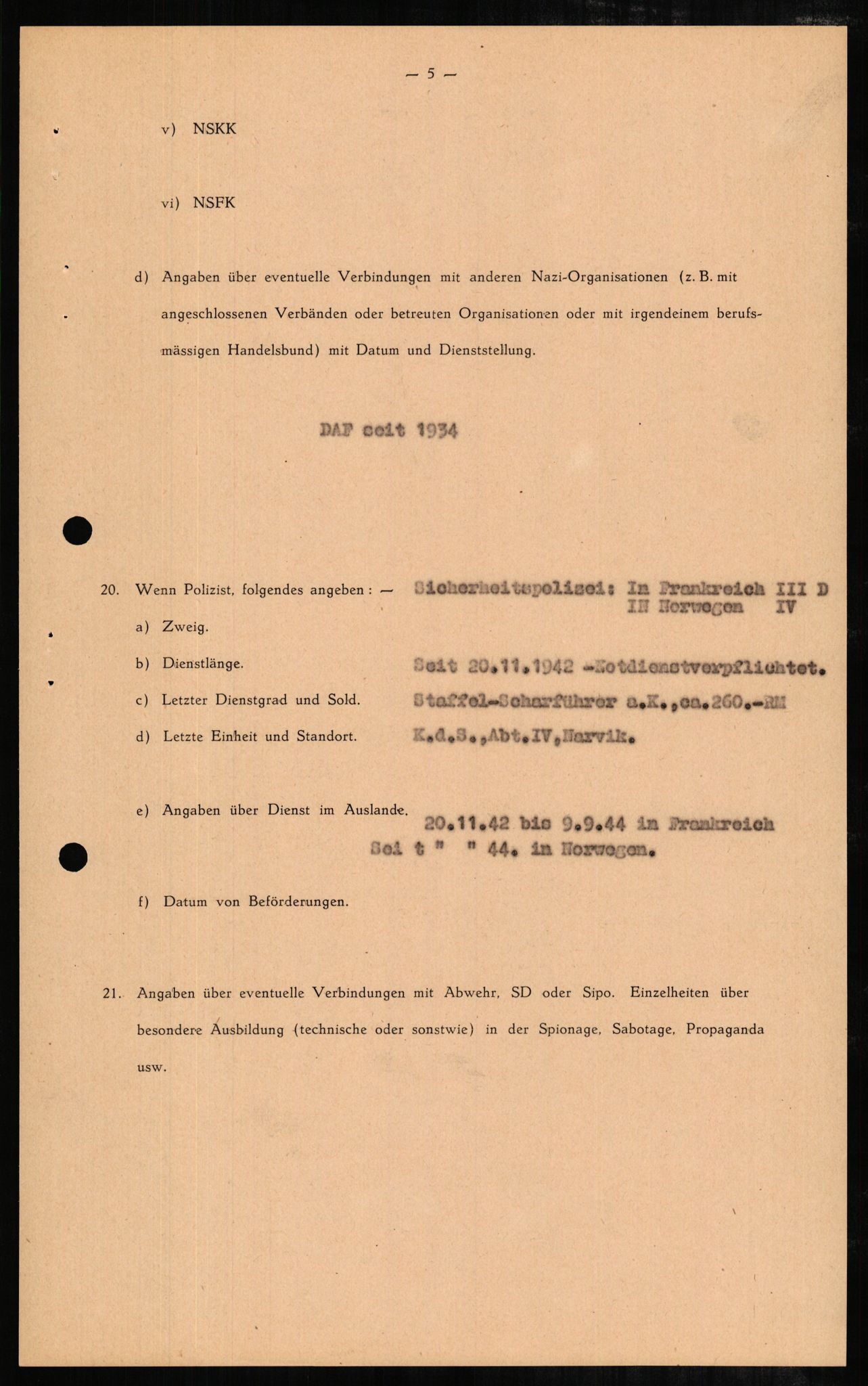 Forsvaret, Forsvarets overkommando II, RA/RAFA-3915/D/Db/L0003: CI Questionaires. Tyske okkupasjonsstyrker i Norge. Tyskere., 1945-1946, p. 528