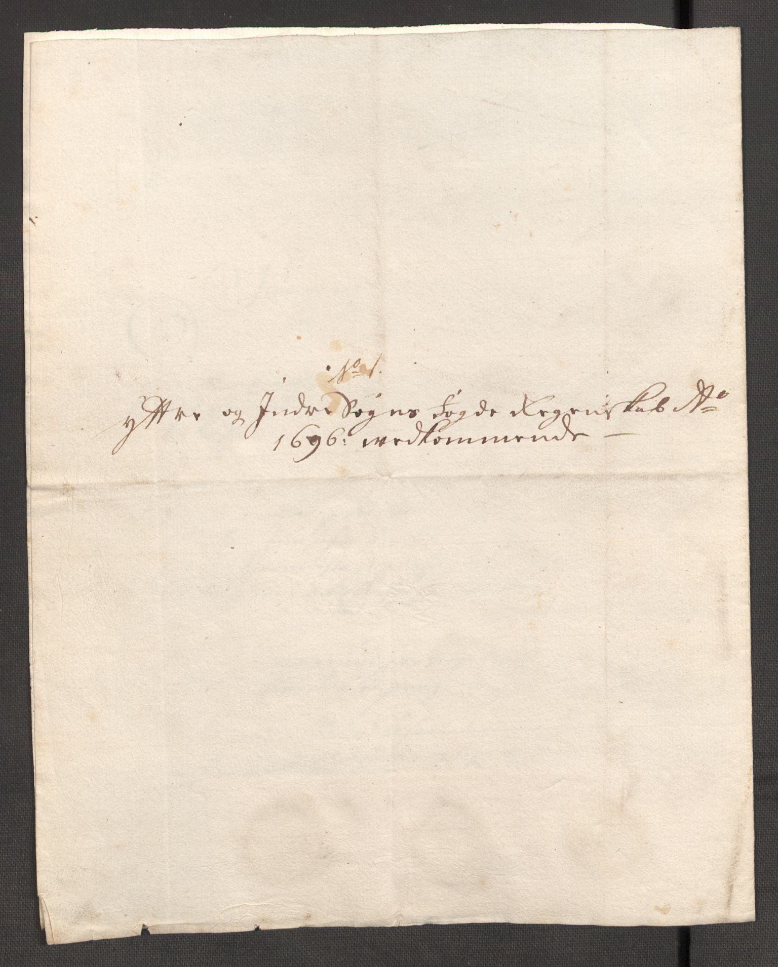 Rentekammeret inntil 1814, Reviderte regnskaper, Fogderegnskap, AV/RA-EA-4092/R52/L3309: Fogderegnskap Sogn, 1696-1697, p. 185