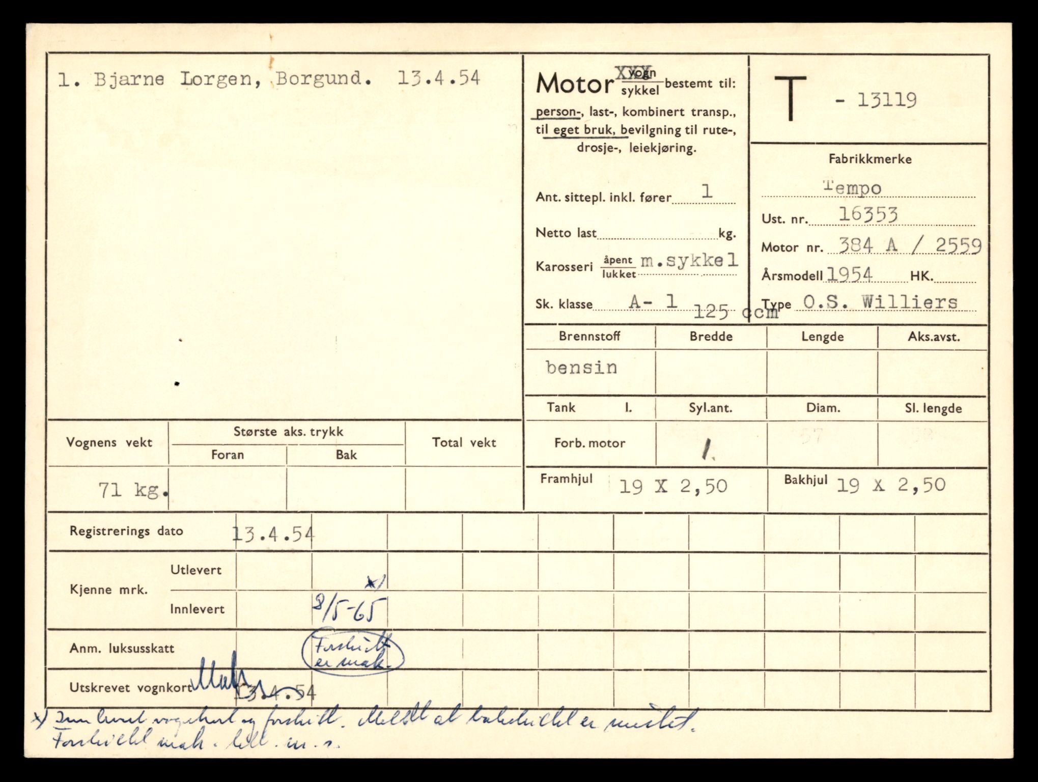 Møre og Romsdal vegkontor - Ålesund trafikkstasjon, AV/SAT-A-4099/F/Fe/L0037: Registreringskort for kjøretøy T 13031 - T 13179, 1927-1998, p. 1824