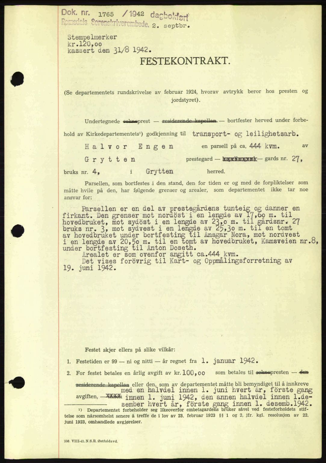 Romsdal sorenskriveri, AV/SAT-A-4149/1/2/2C: Mortgage book no. A12, 1942-1942, Diary no: : 1765/1942