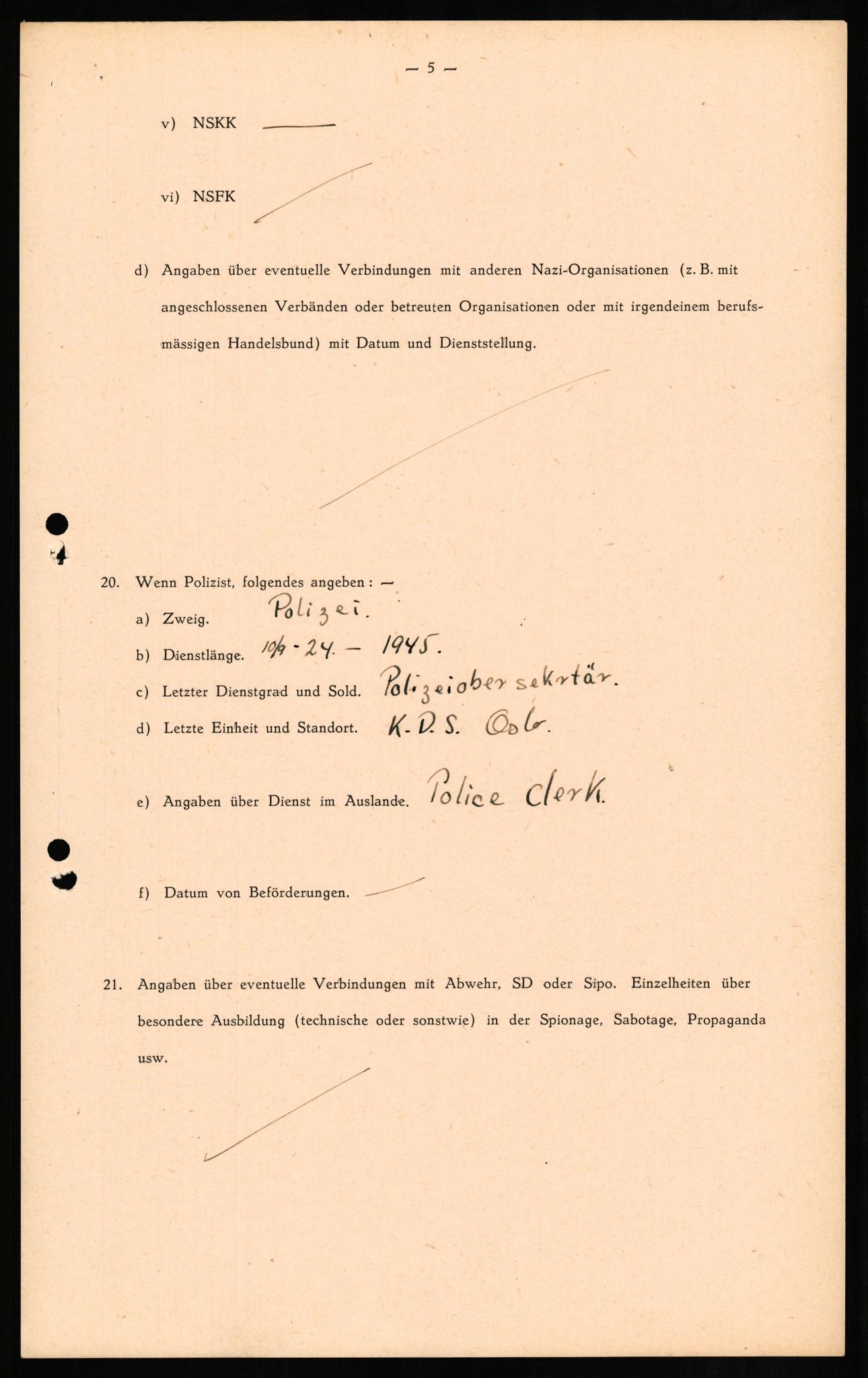 Forsvaret, Forsvarets overkommando II, RA/RAFA-3915/D/Db/L0011: CI Questionaires. Tyske okkupasjonsstyrker i Norge. Tyskere., 1945-1946, p. 499