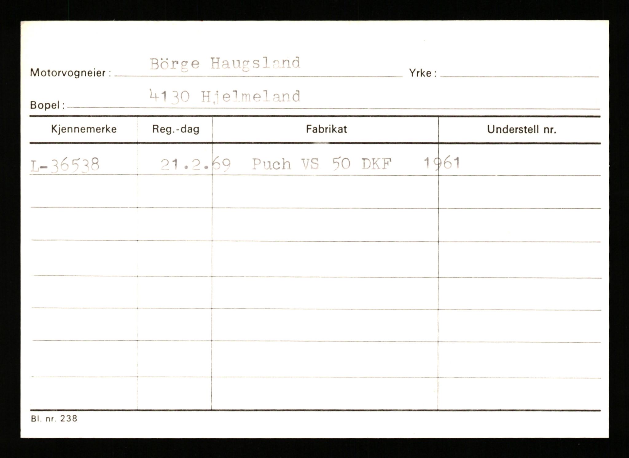 Stavanger trafikkstasjon, AV/SAST-A-101942/0/G/L0006: Registreringsnummer: 34250 - 49007, 1930-1971, p. 673