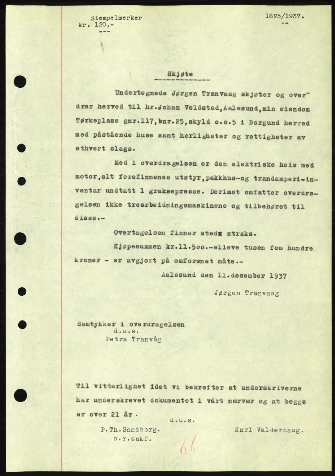 Nordre Sunnmøre sorenskriveri, AV/SAT-A-0006/1/2/2C/2Ca: Mortgage book no. A4, 1937-1938, Diary no: : 1825/1937