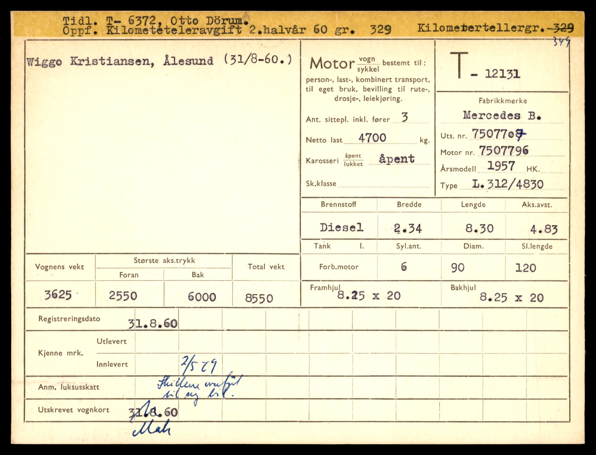 Møre og Romsdal vegkontor - Ålesund trafikkstasjon, AV/SAT-A-4099/F/Fe/L0032: Registreringskort for kjøretøy T 11997 - T 12149, 1927-1998, p. 3205