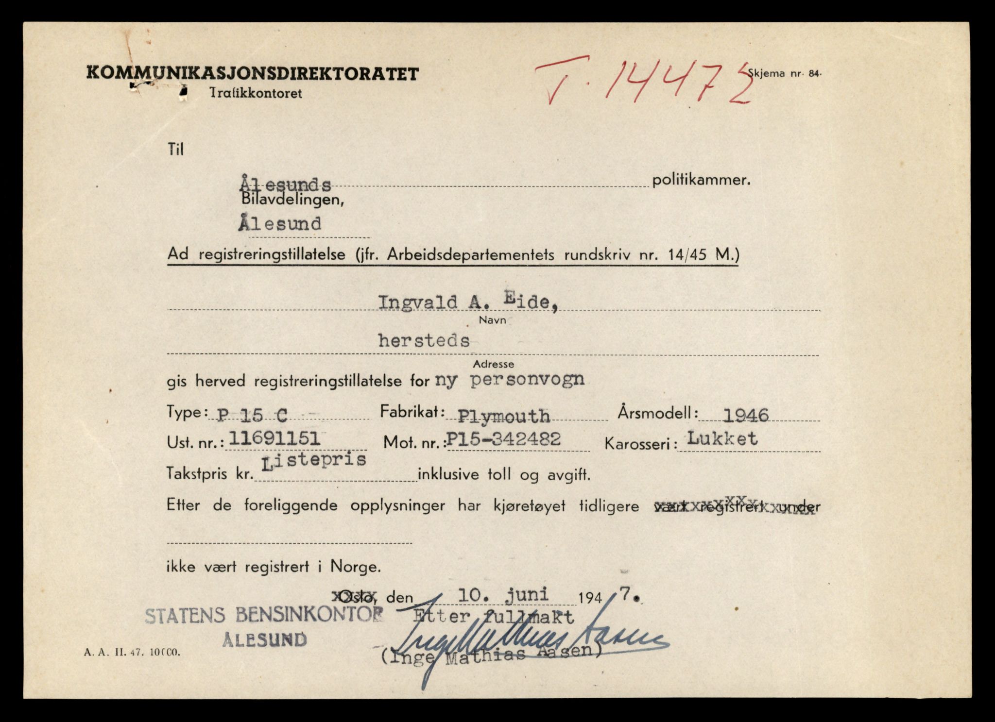 Møre og Romsdal vegkontor - Ålesund trafikkstasjon, AV/SAT-A-4099/F/Fe/L0046: Registreringskort for kjøretøy T 14445 - T 14579, 1927-1998