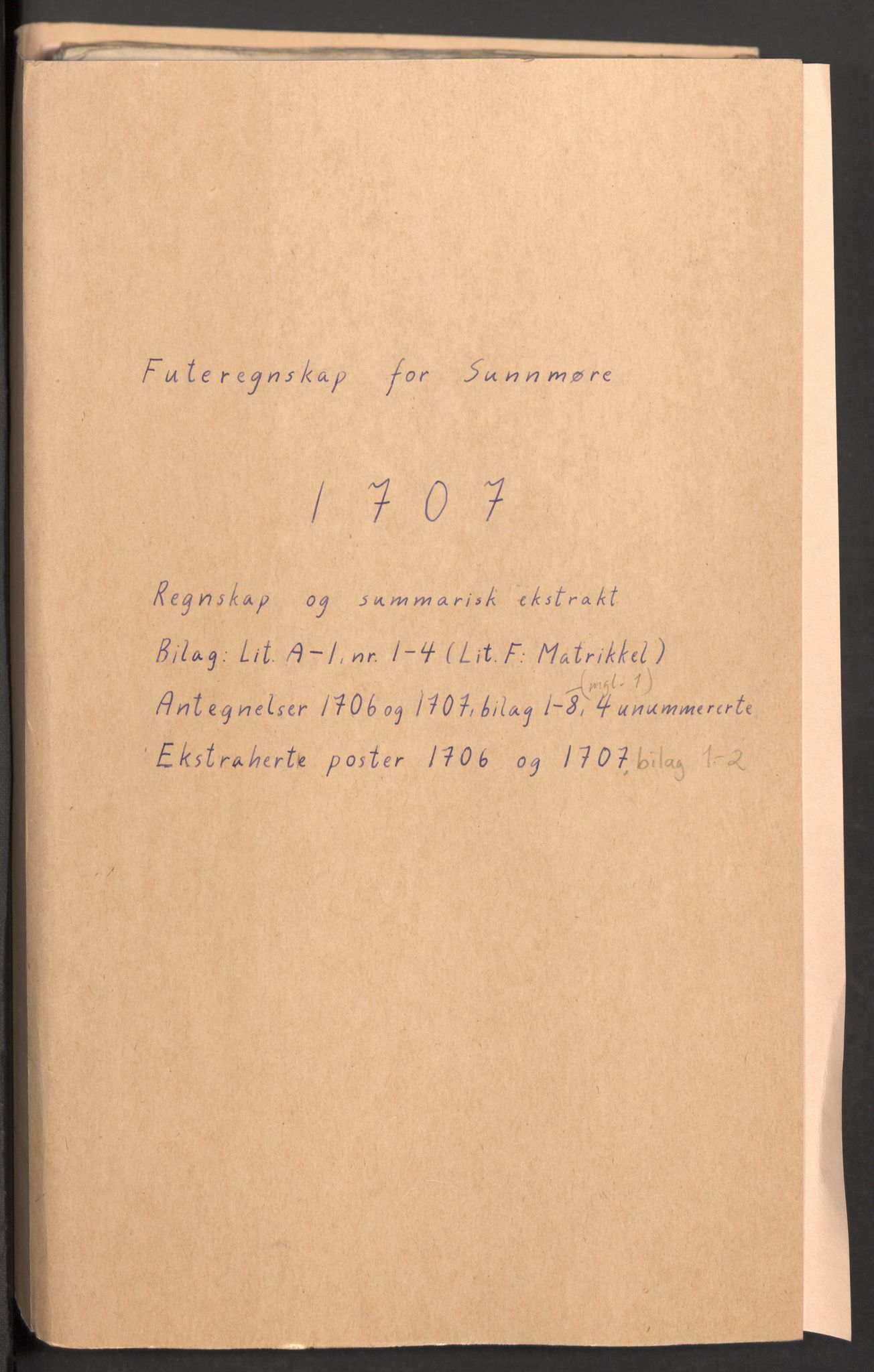 Rentekammeret inntil 1814, Reviderte regnskaper, Fogderegnskap, RA/EA-4092/R54/L3561: Fogderegnskap Sunnmøre, 1706-1707, p. 176