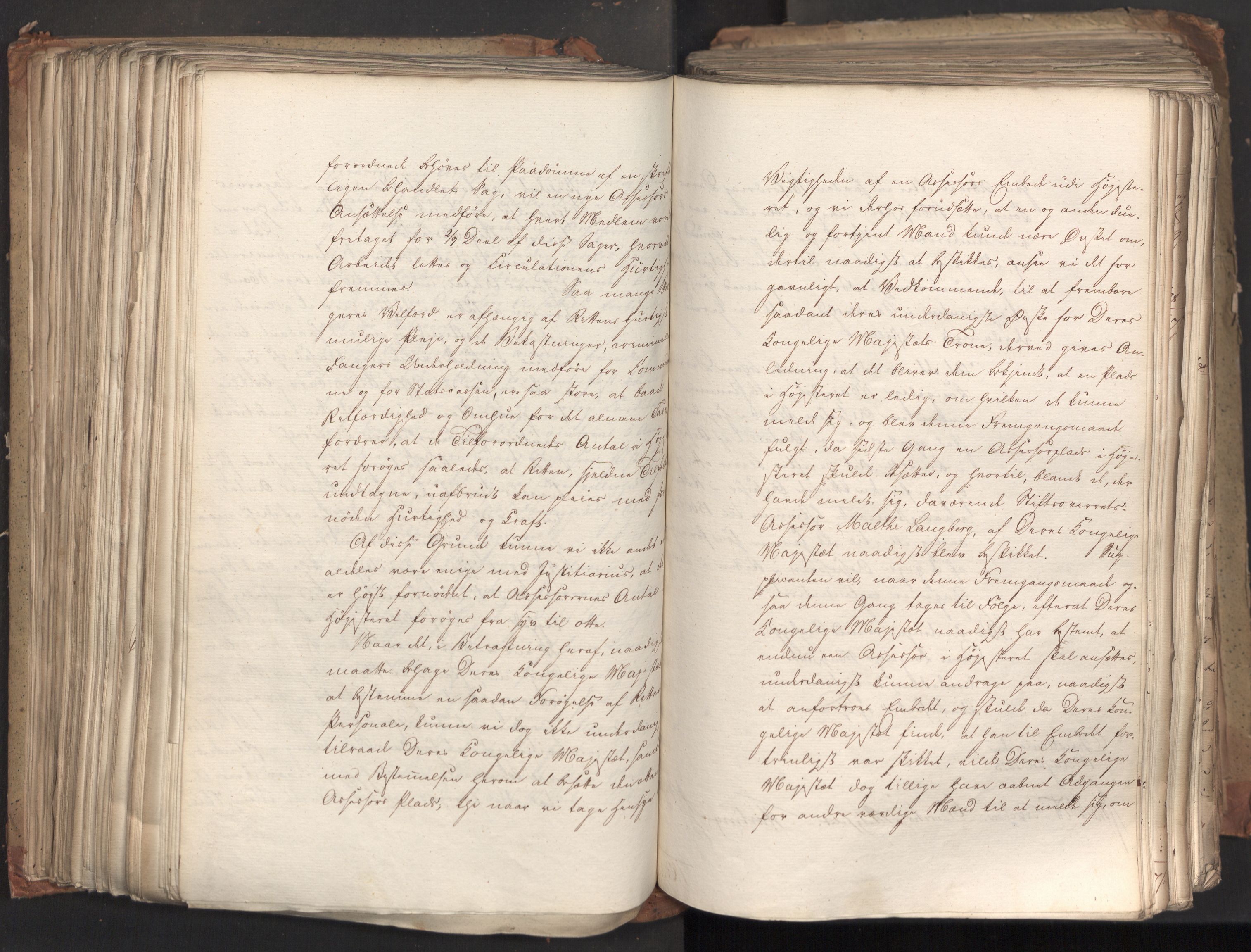 Statsrådsavdelingen i Stockholm, AV/RA-S-1003/D/Da/L0035: Regjeringsinnstillinger nr. 541-840, 1823, p. 300