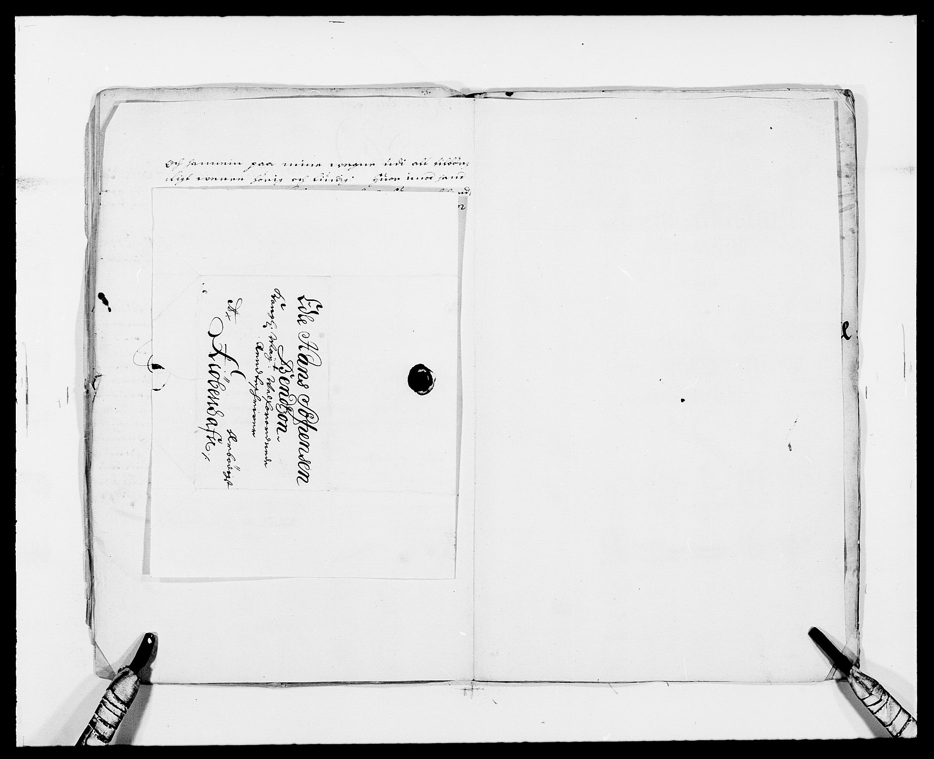 Rentekammeret inntil 1814, Reviderte regnskaper, Fogderegnskap, RA/EA-4092/R33/L1971: Fogderegnskap Larvik grevskap, 1688-1689, p. 15