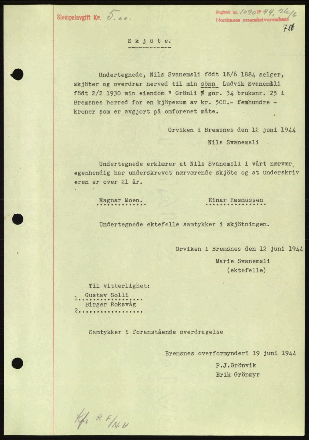 Nordmøre sorenskriveri, AV/SAT-A-4132/1/2/2Ca: Mortgage book no. A97, 1944-1944, Diary no: : 1090/1944