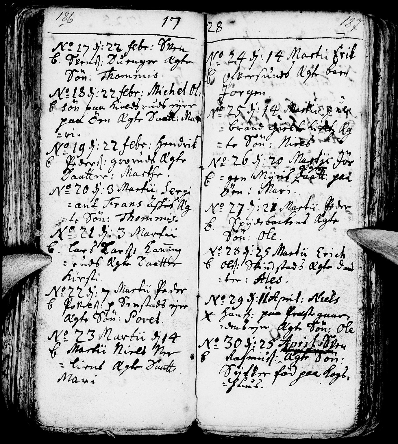 Nes prestekontor, Hedmark, AV/SAH-PREST-020/L/La/L0001: Parish register (copy) no. 1, 1663-1784, p. 186-187