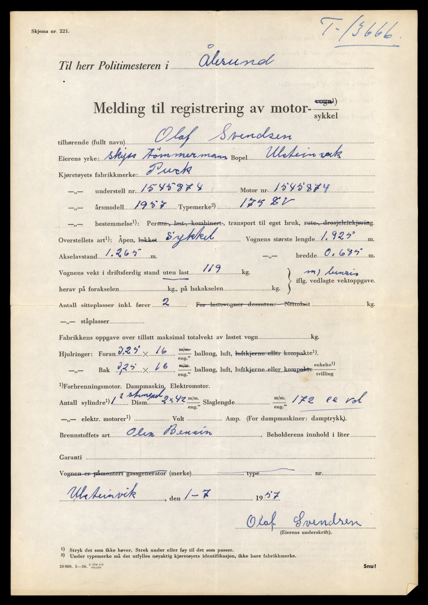 Møre og Romsdal vegkontor - Ålesund trafikkstasjon, AV/SAT-A-4099/F/Fe/L0040: Registreringskort for kjøretøy T 13531 - T 13709, 1927-1998, p. 2351