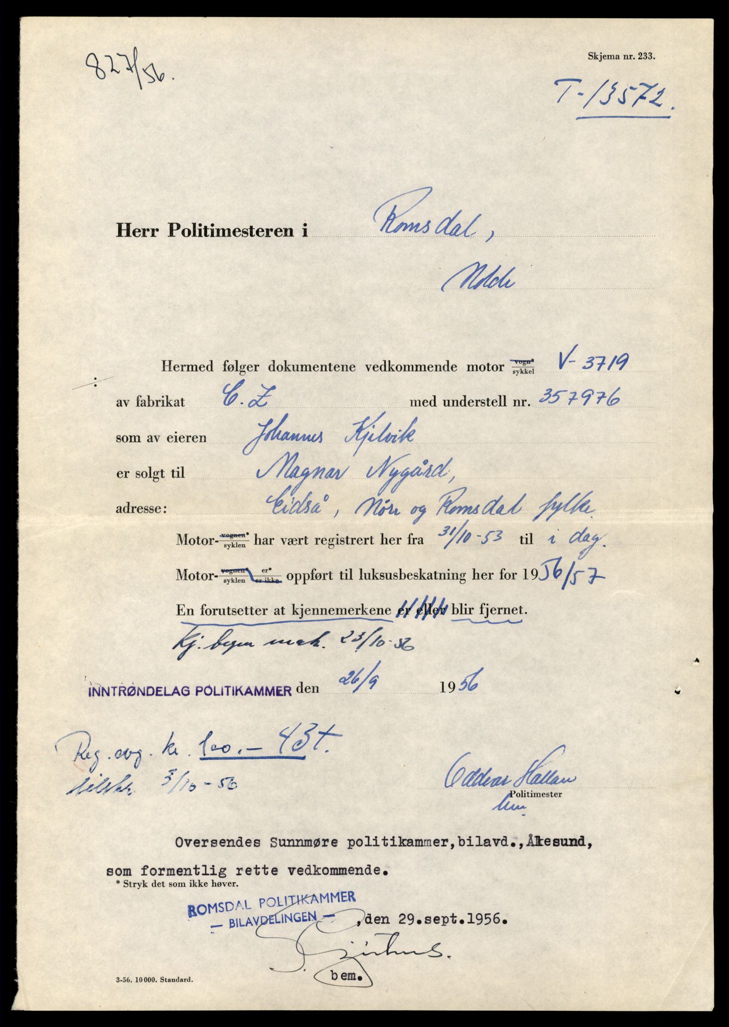 Møre og Romsdal vegkontor - Ålesund trafikkstasjon, AV/SAT-A-4099/F/Fe/L0040: Registreringskort for kjøretøy T 13531 - T 13709, 1927-1998, p. 781