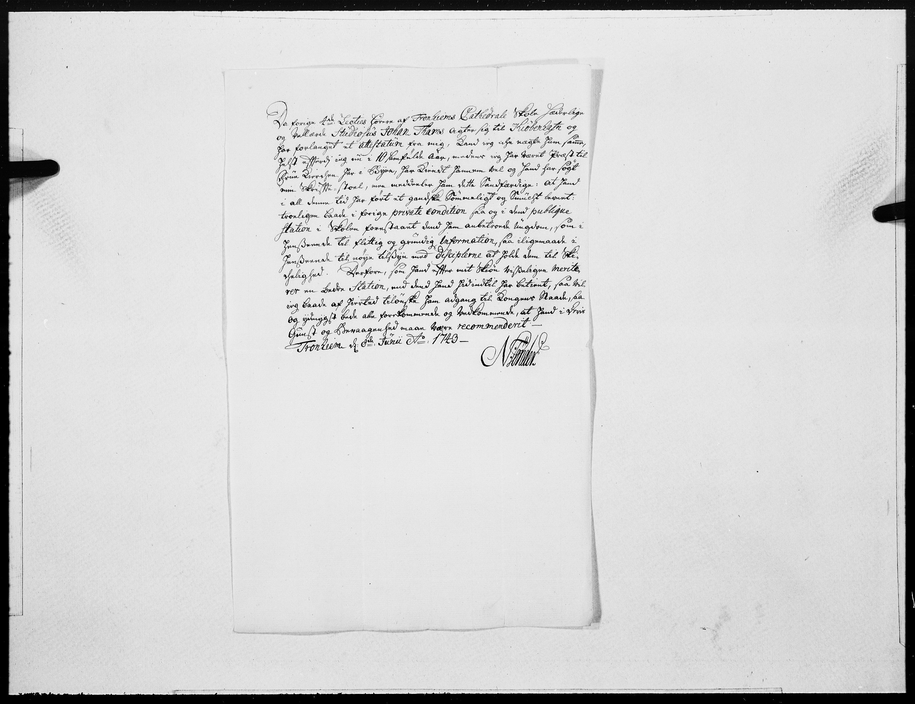 Danske Kanselli 1572-1799, AV/RA-EA-3023/F/Fc/Fcc/Fcca/L0140: Norske innlegg 1572-1799, 1744, p. 132