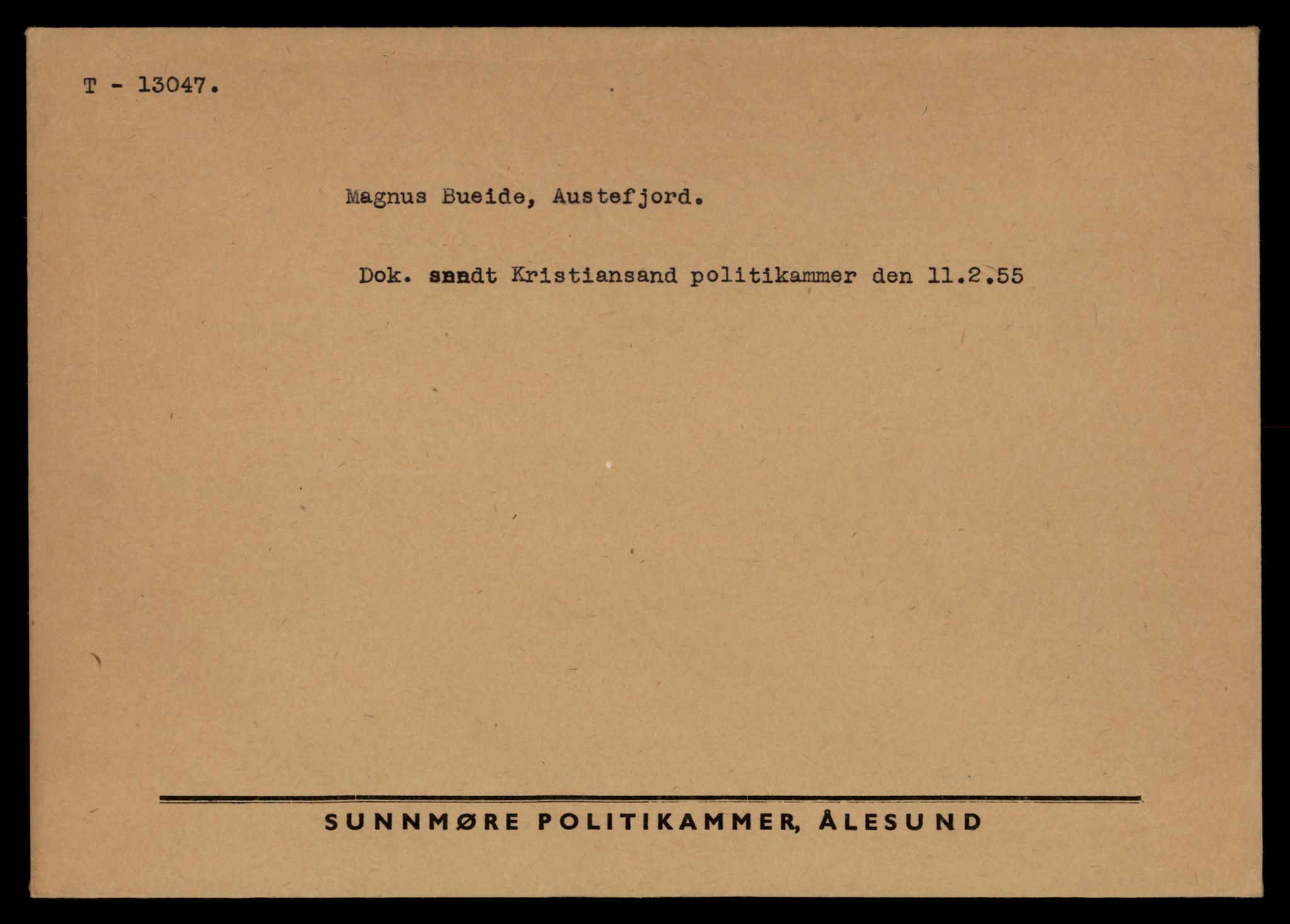 Møre og Romsdal vegkontor - Ålesund trafikkstasjon, AV/SAT-A-4099/F/Fe/L0037: Registreringskort for kjøretøy T 13031 - T 13179, 1927-1998, p. 393