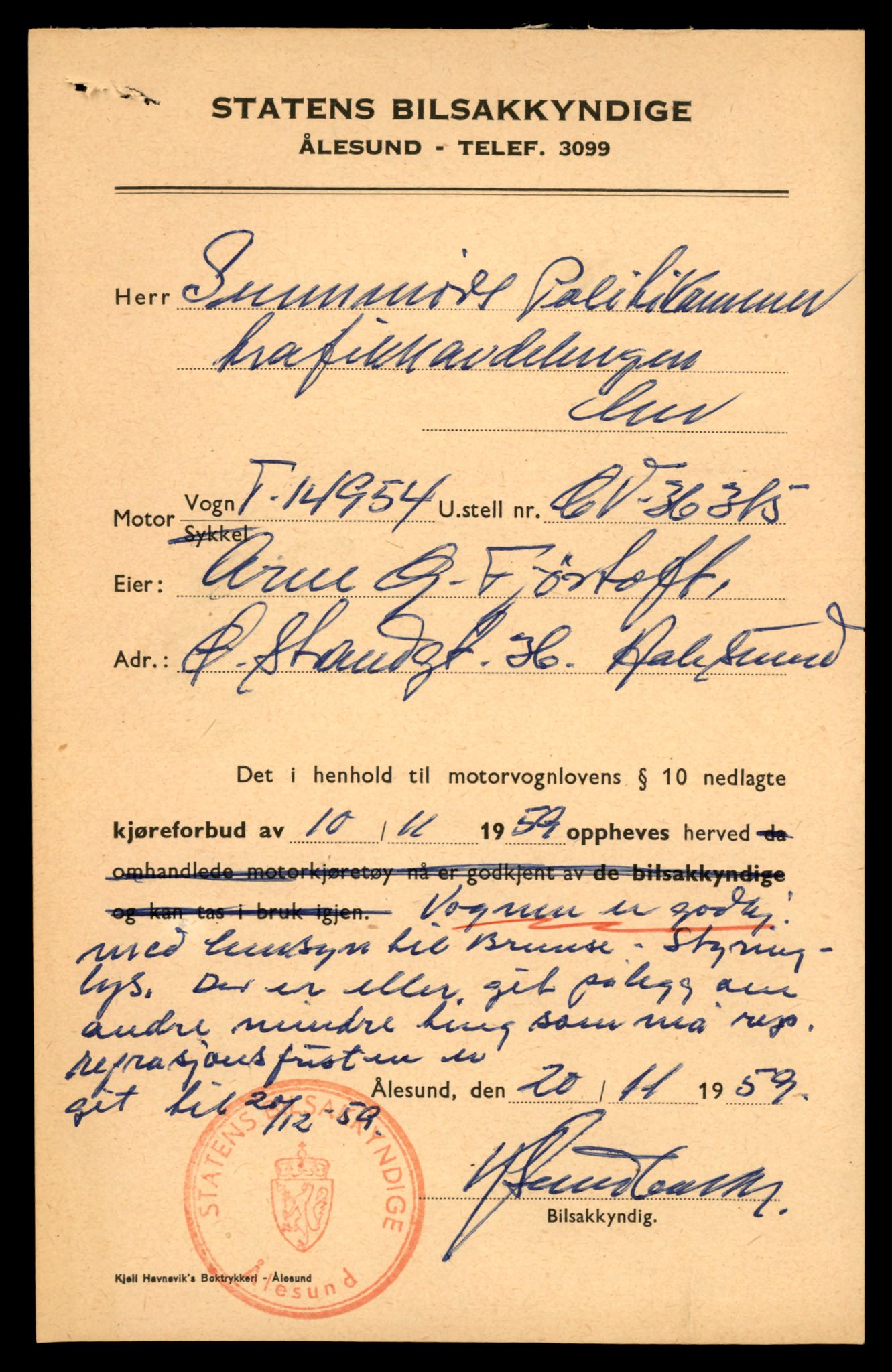 Møre og Romsdal vegkontor - Ålesund trafikkstasjon, AV/SAT-A-4099/F/Fe/L0049: Registreringskort for kjøretøy T 14864 - T 18613, 1927-1998, p. 2073