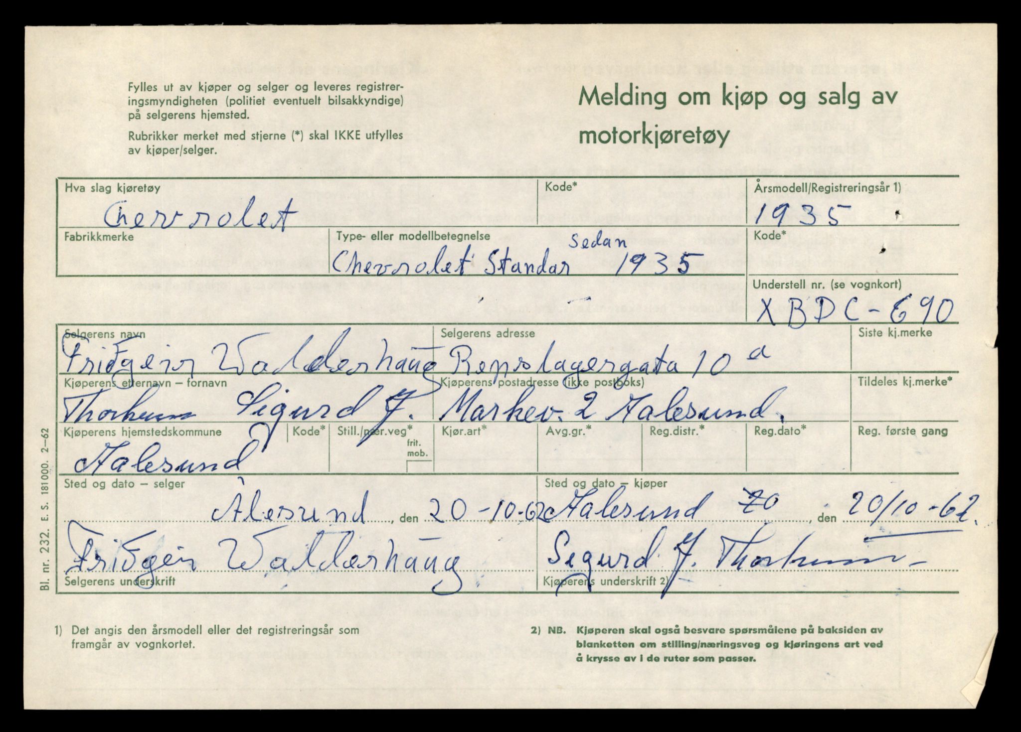 Møre og Romsdal vegkontor - Ålesund trafikkstasjon, SAT/A-4099/F/Fe/L0003: Registreringskort for kjøretøy T 232 - T 340, 1927-1998, p. 2656